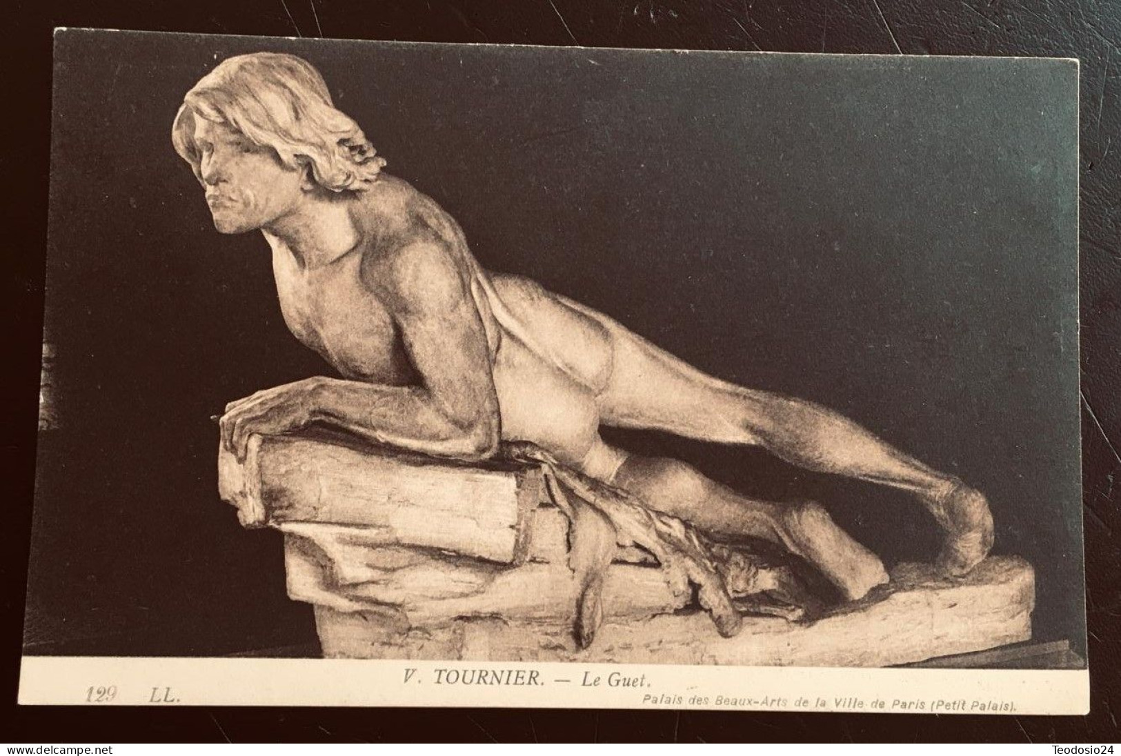 Le Guet - V. Tournier - Palais Des Beaux-Arts De La Ville De Paris - Sculpturen