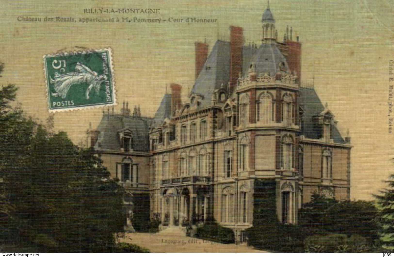 France > [51] Marne > Rilly-la-Montagne - Château Des Rozais - Cour D'Honneur - 7994 - Rilly-la-Montagne