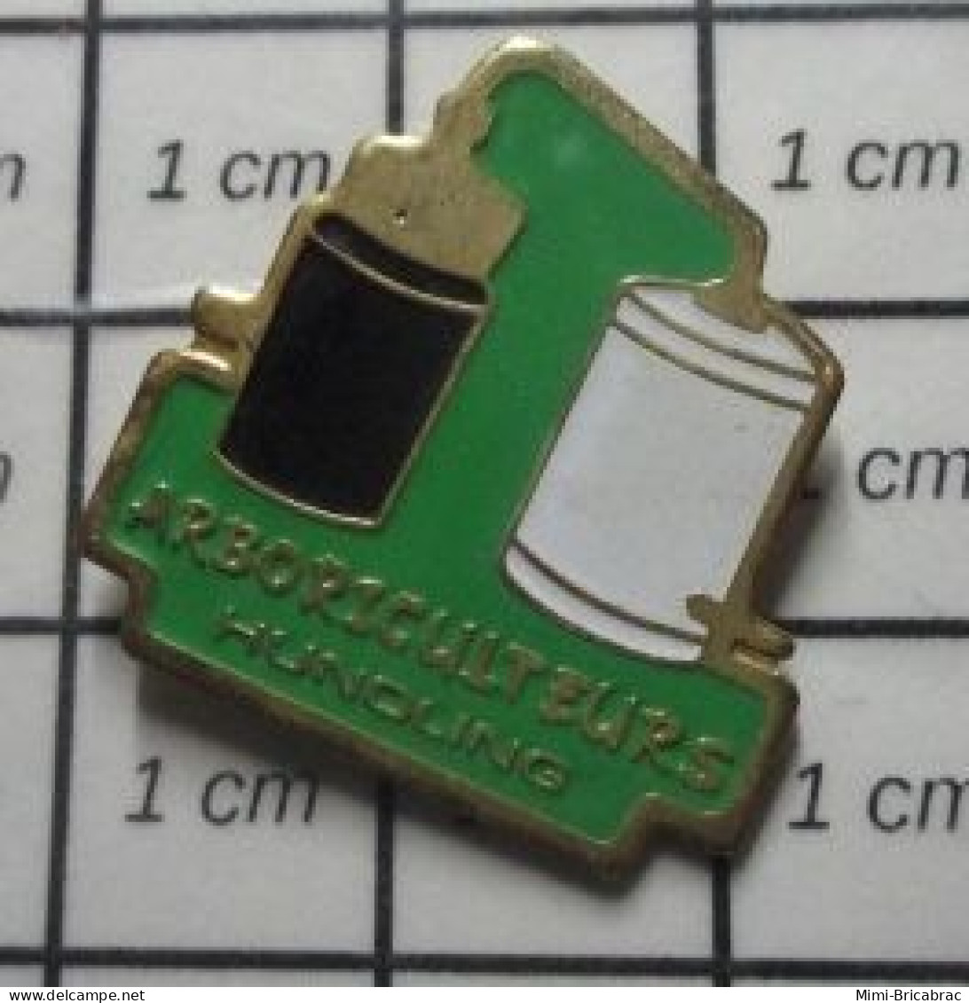 710c Pin's Pins / Beau Et Rare / MARQUES / HUNDLING ARBORICULTEURS - Trademarks