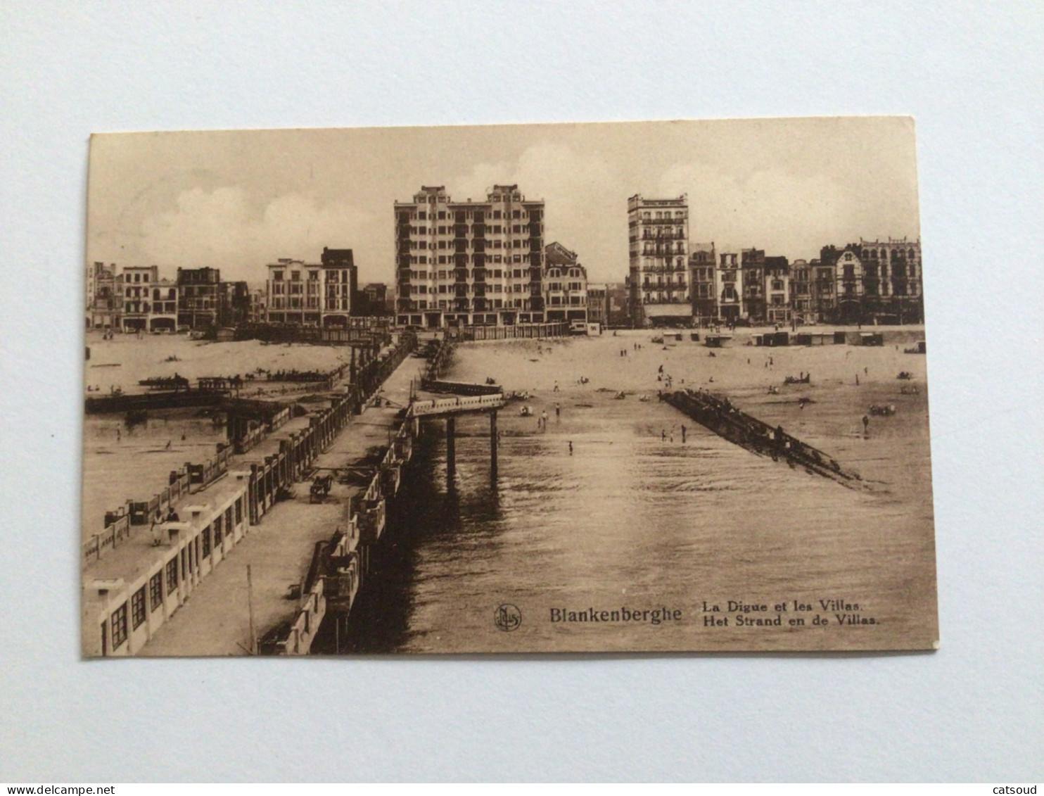 Carte Postale Ancienne (1934)  Blankenberghe La Digue Et Les Villas / Het Strand En De Villas - Blankenberge