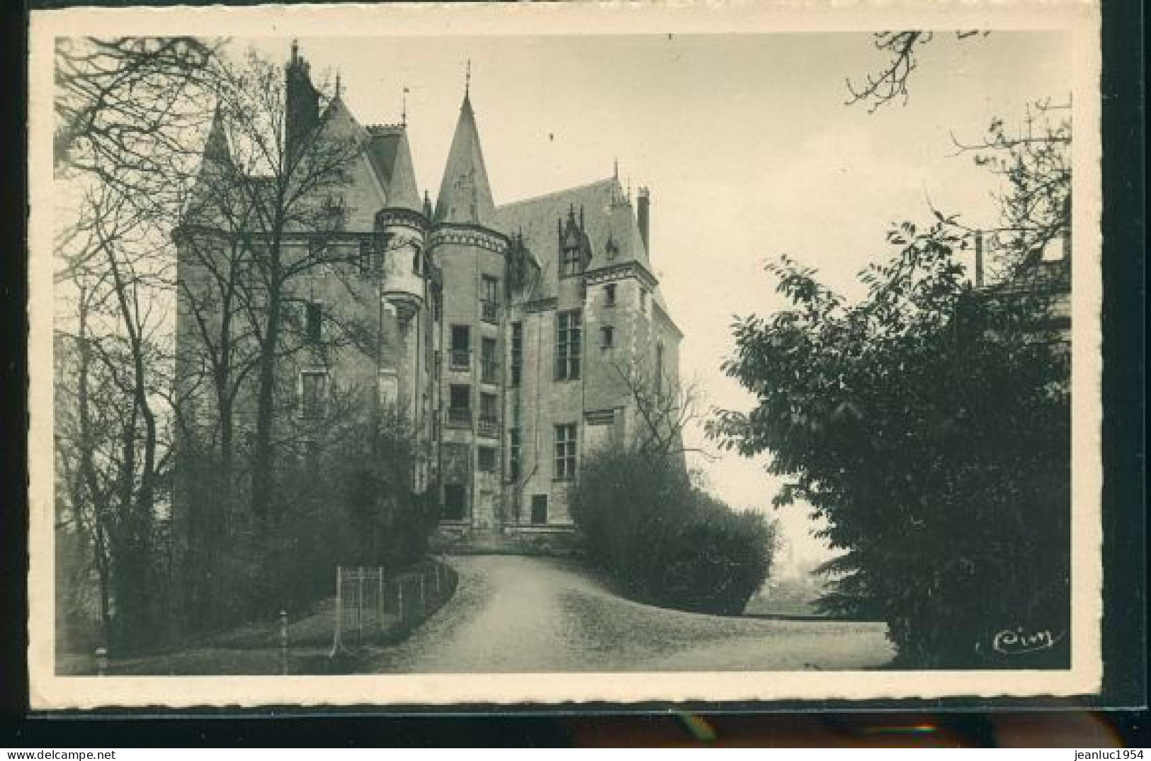 CHATEAUROUX    (    Mes Cartes Ne Sont Pas Jaunies ) - Chateauroux