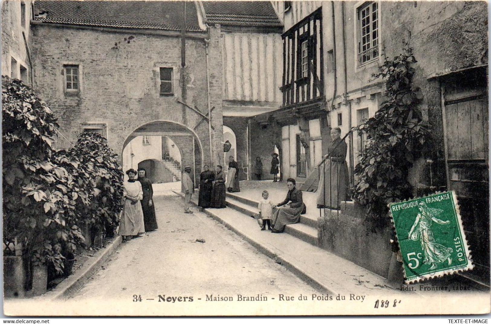 89 NOYERS - Maisons Brandin, Rue Du Poids Du Roy. - Noyers Sur Serein