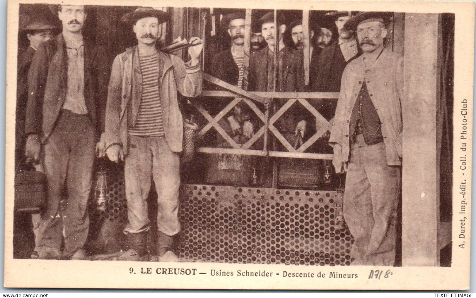 71 LE CREUSOT - Usines Schneider, Descente Des Mineurs  - Le Creusot