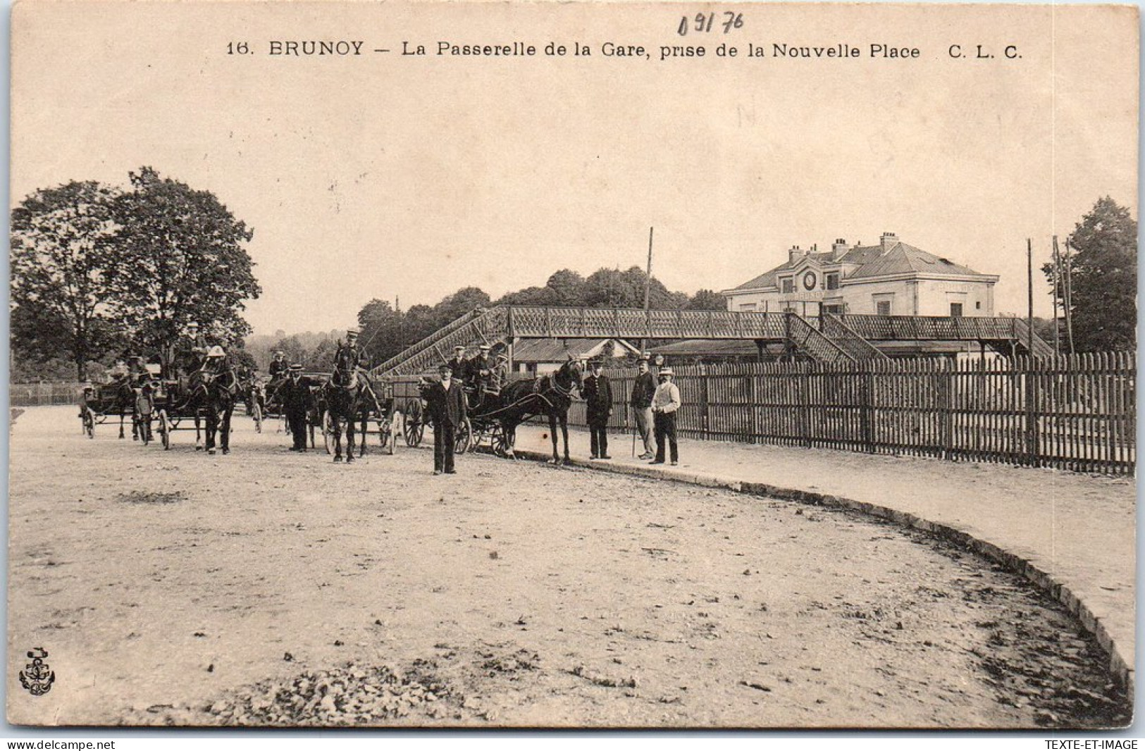 91 BRUNOY - La Passerelle De La Gare. - Brunoy
