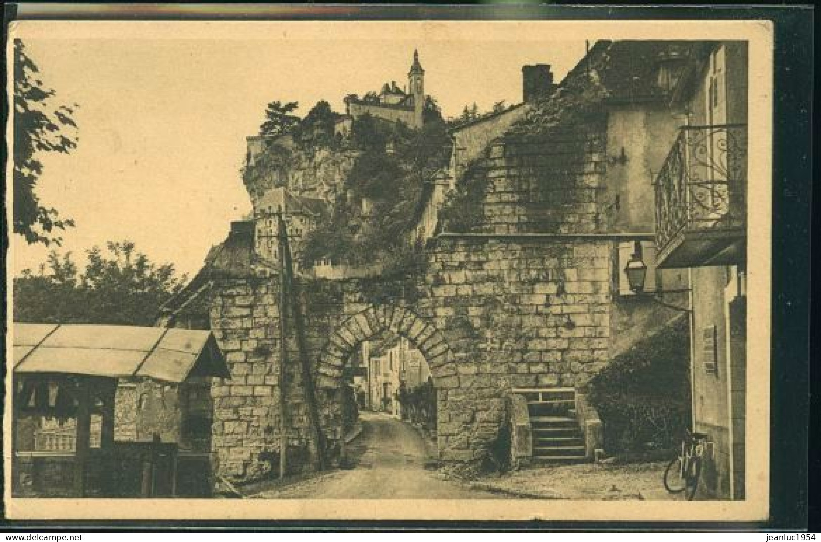 ROCAMADOUR   (    Mes Cartes Ne Sont Pas Jaunies ) - Rocamadour