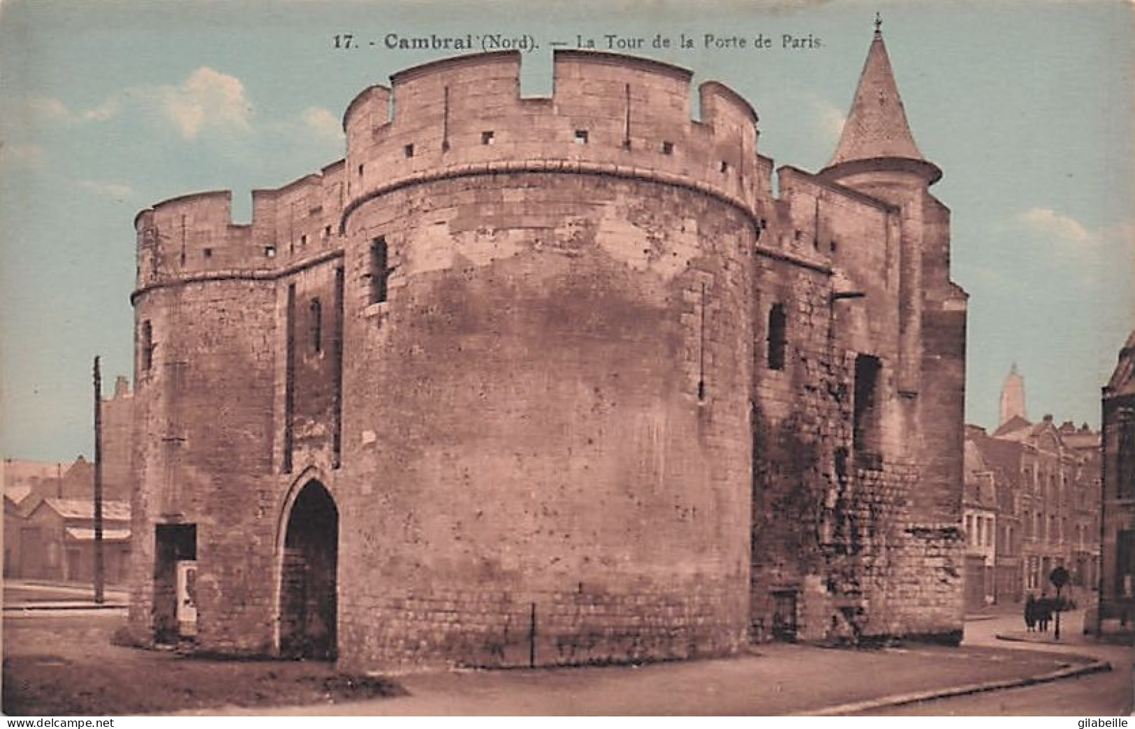 59 -  CAMBRAI - La Tour De La Porte De Paris - Cambrai