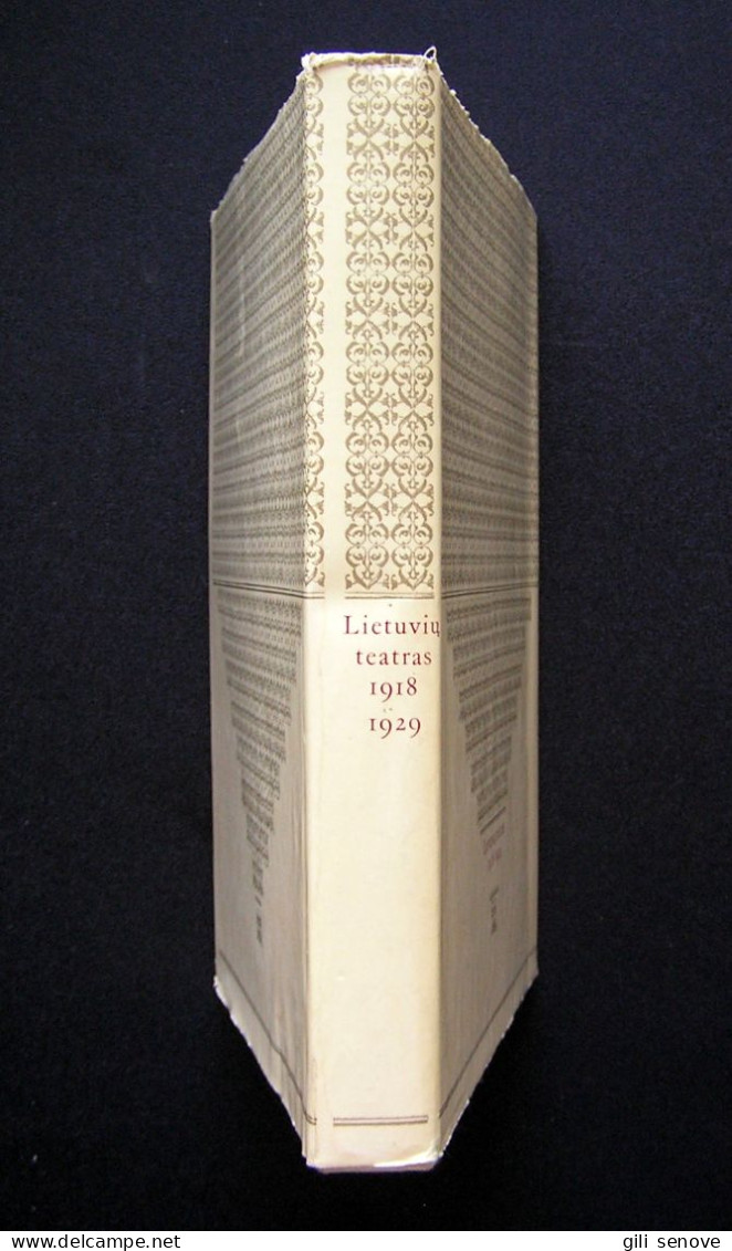 Lithuanian Book / Lietuvių Teatras 1918-1928 1981 - Culture
