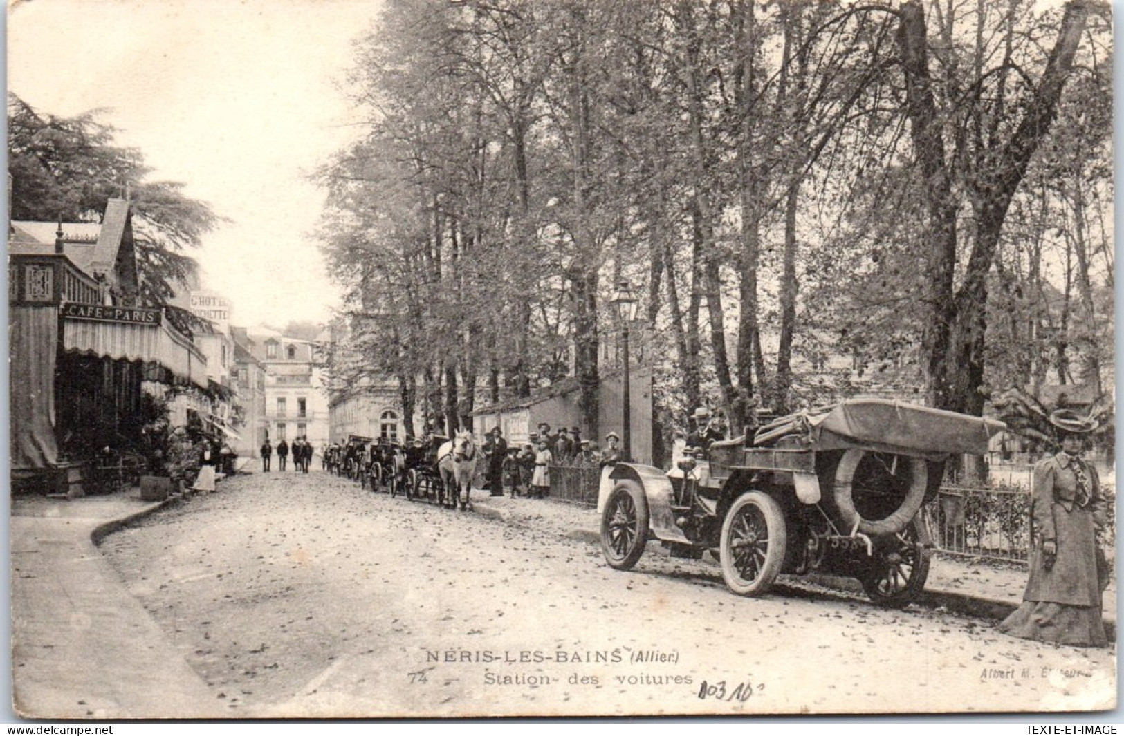 03 NERIS LES BAINS - La Station Des Voitures. - Neris Les Bains