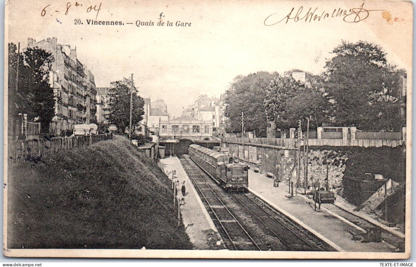 94 VINCENNES - Vue Sur Les Quais De La Gare.  - Vincennes