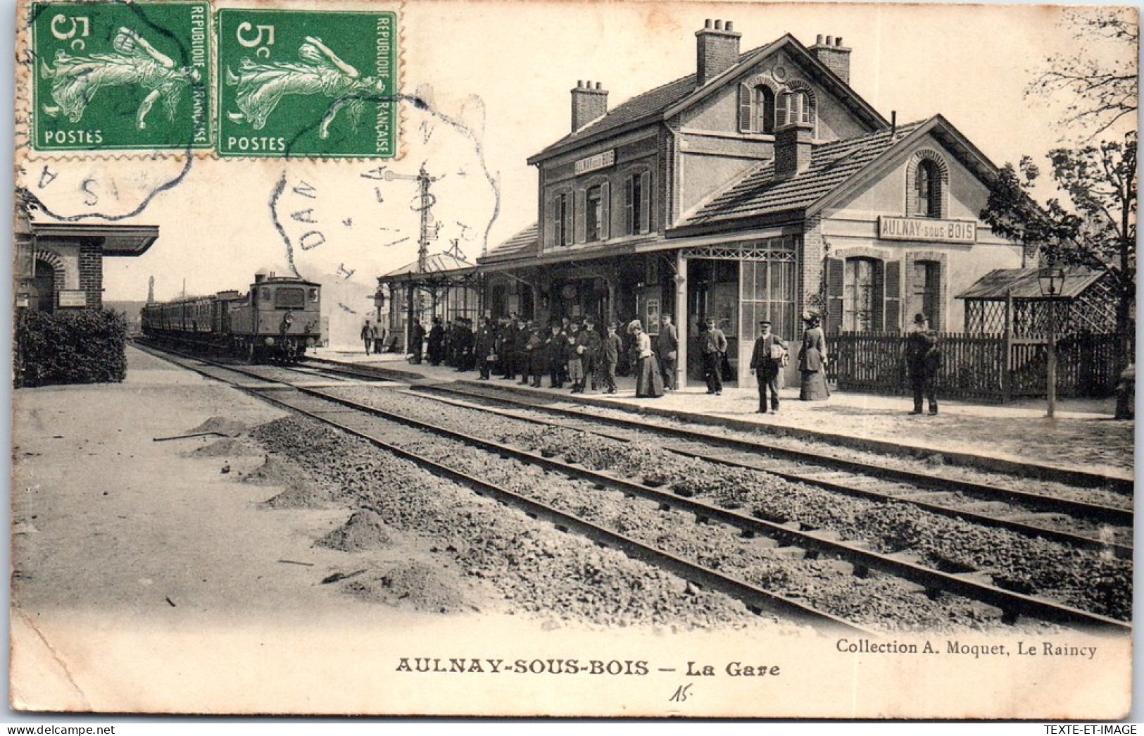 93 AULNAY SOUS BOIS - La Gare, Passage D'un Train. - Aulnay Sous Bois