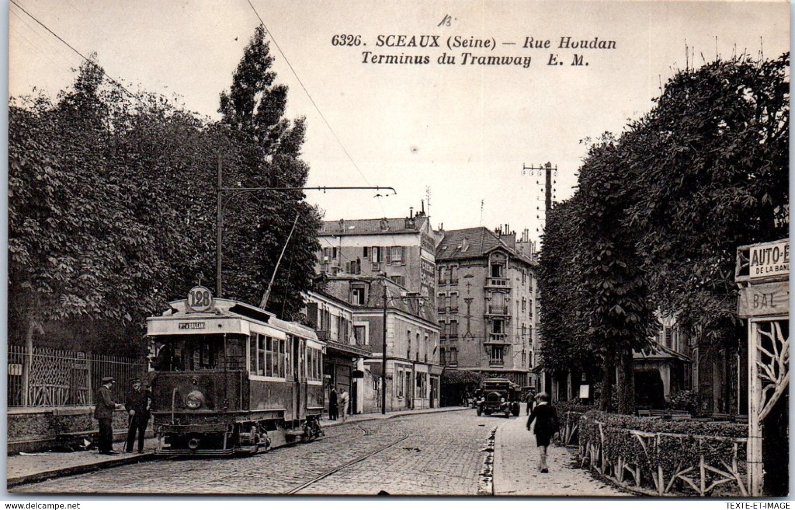92 SCEAUX - Rue Houdan, Terminus Du Tramway.  - Sceaux