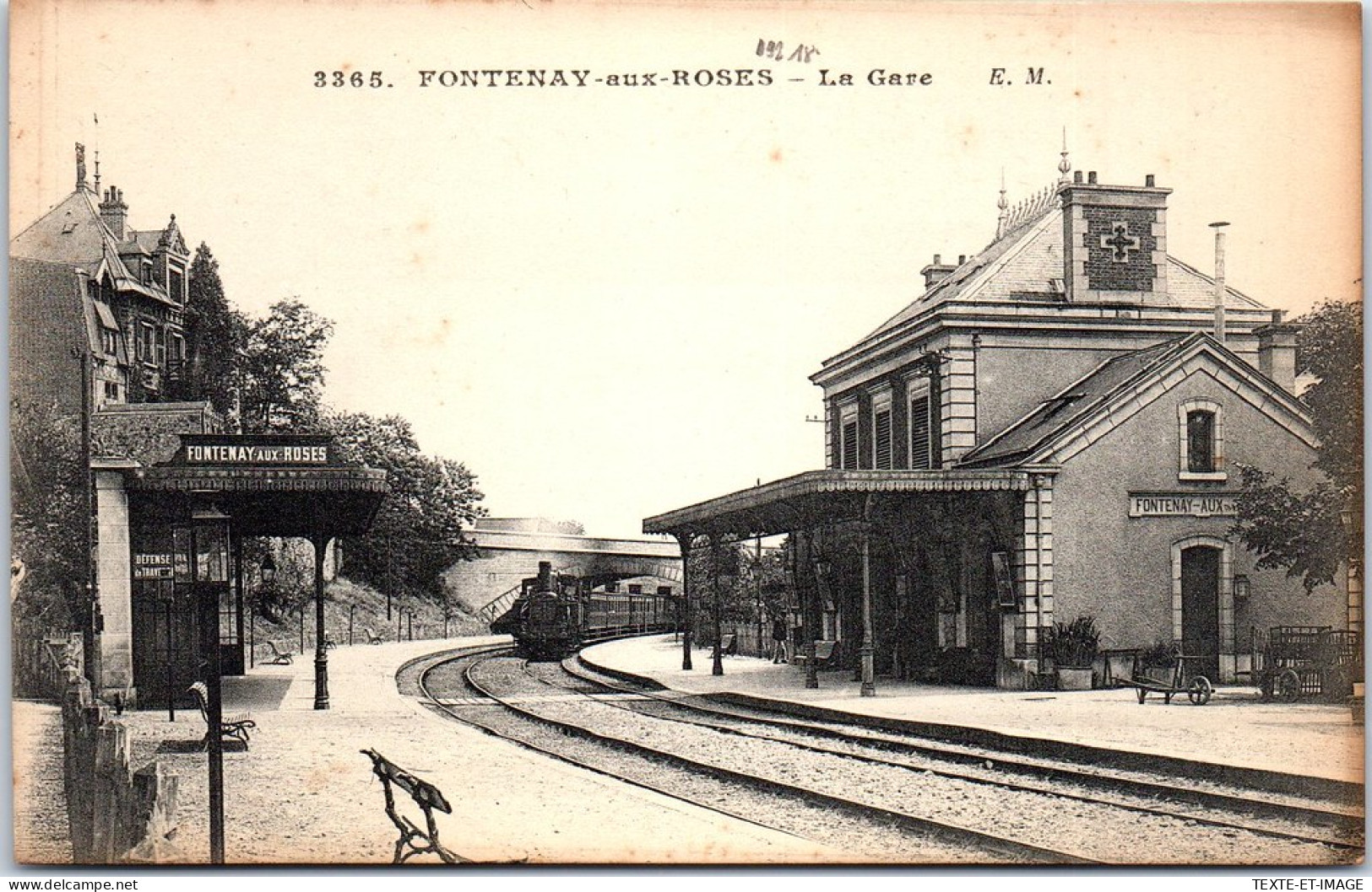 92 FONTENAY AUX ROSES - La Gare, Arrivee D'un Train  - Fontenay Aux Roses