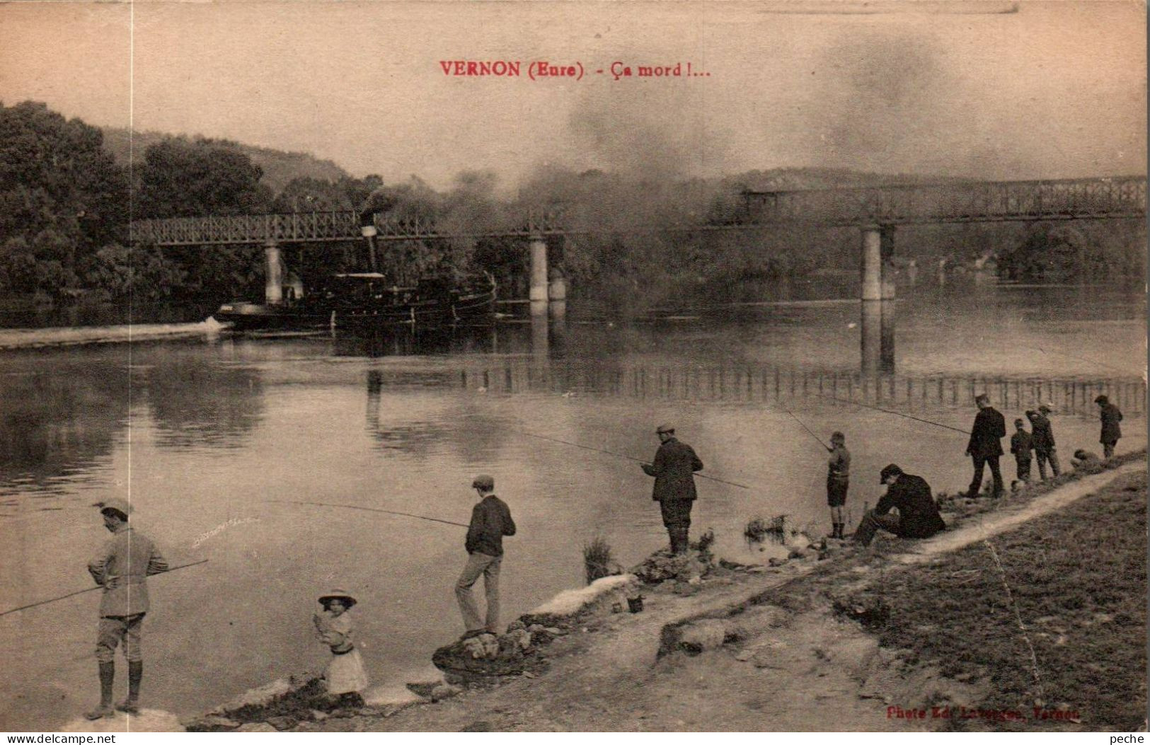 N°2196 W -cpa Vernon -ça Mord- - Pesca