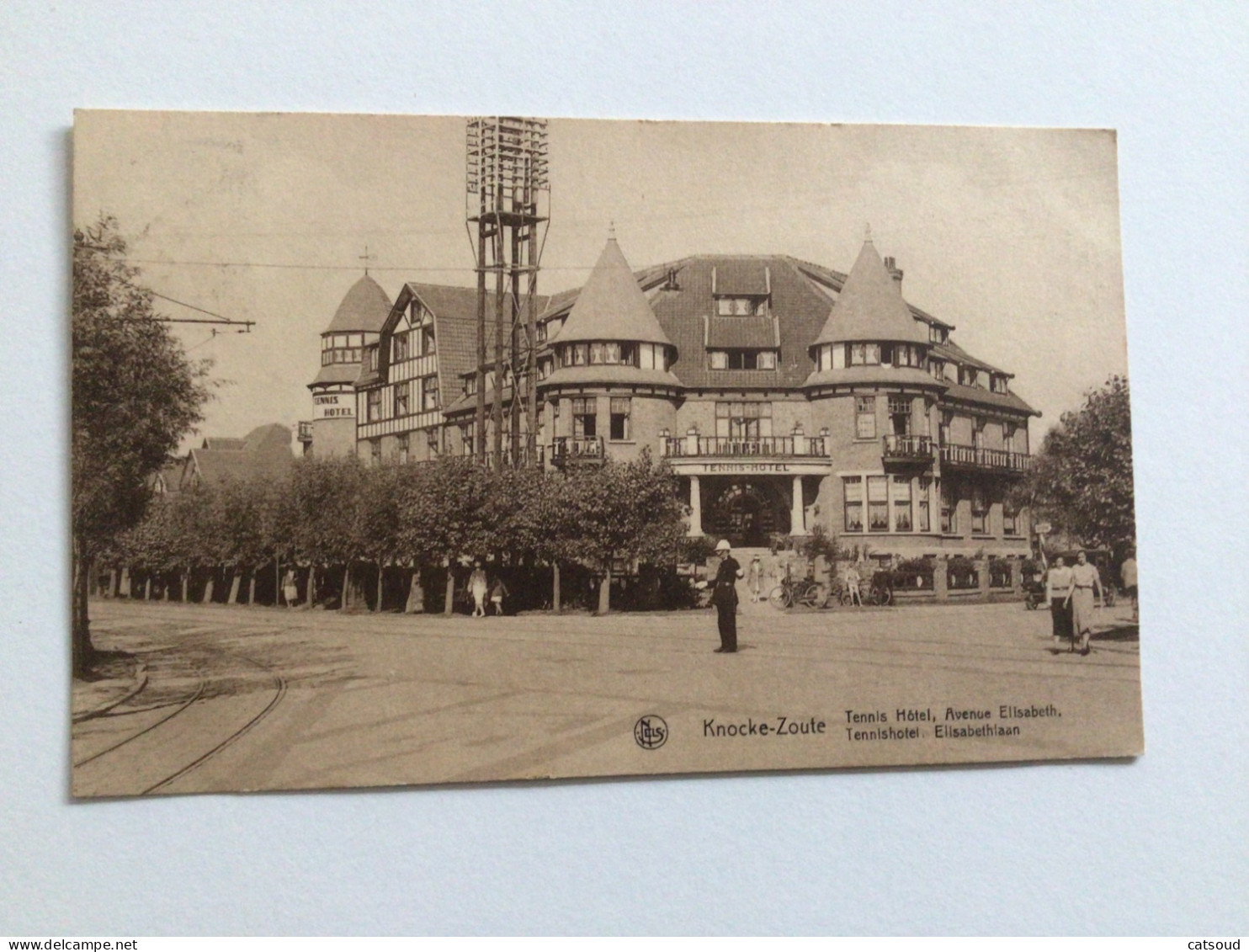 Carte Postale Ancienne (1934)  Knokke-Zoute  Tennis Hôtel, Avenue Élisabeth -Tennishotel Elisabethlaan - Knokke