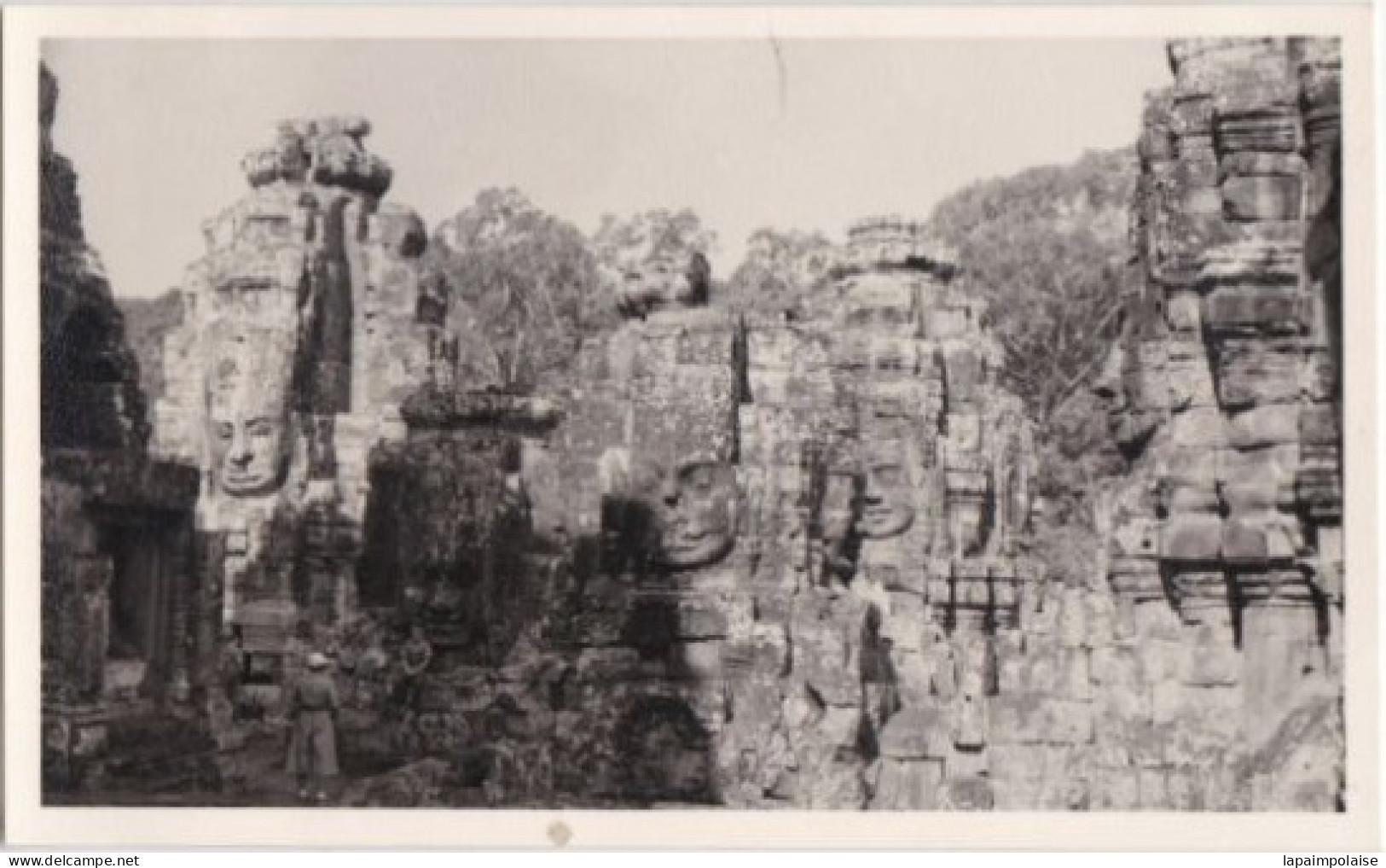 4 Photos INDOCHINE CAMBODGE ANGKOR THOM Art Khmer Statue Monumental Tours Bas  Relief Réf 30372 - Azië