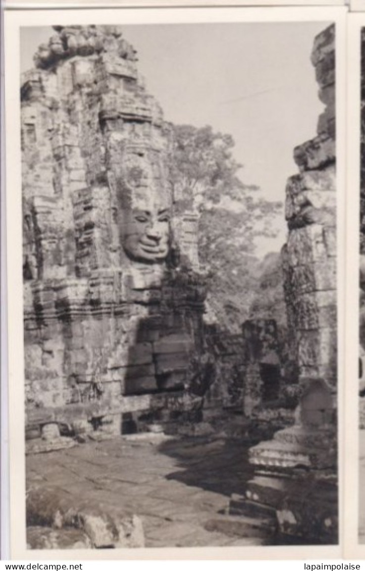 4 Photos INDOCHINE CAMBODGE ANGKOR THOM Art Khmer Statue Monumental Tours Bas  Relief Réf 30375 - Azië