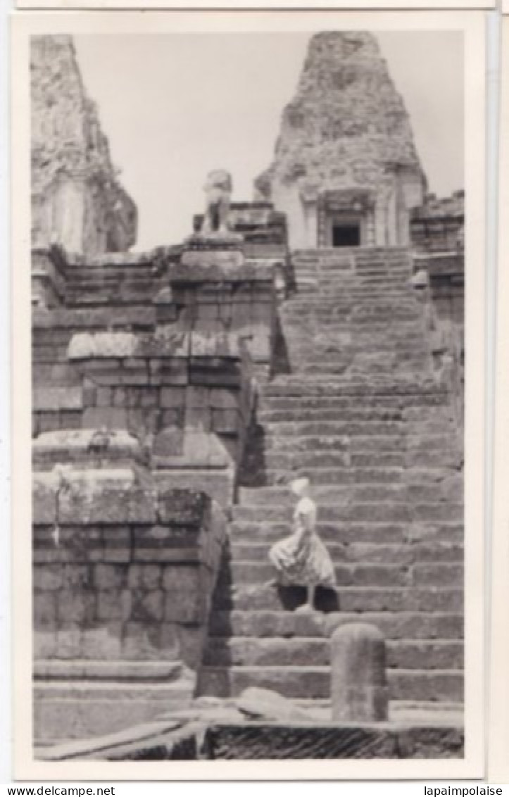 4 Photos INDOCHINE CAMBODGE ANGKOR THOM Art Khmer Statue Monumental Tours Bas  Relief Réf 30376 - Asien