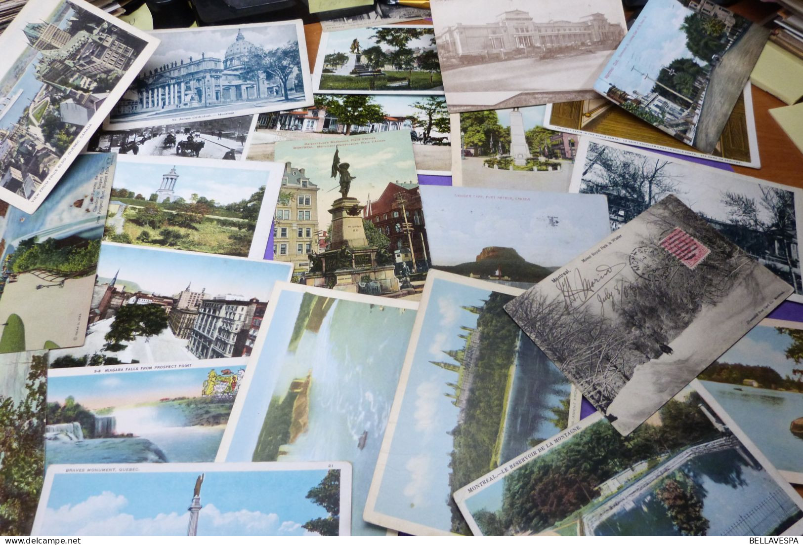 Lot varia ruim 560 stuks   vnl postkaarten cpsm en cpa ook  recentere thema kaarten , fotokaarten en enkel  andere items