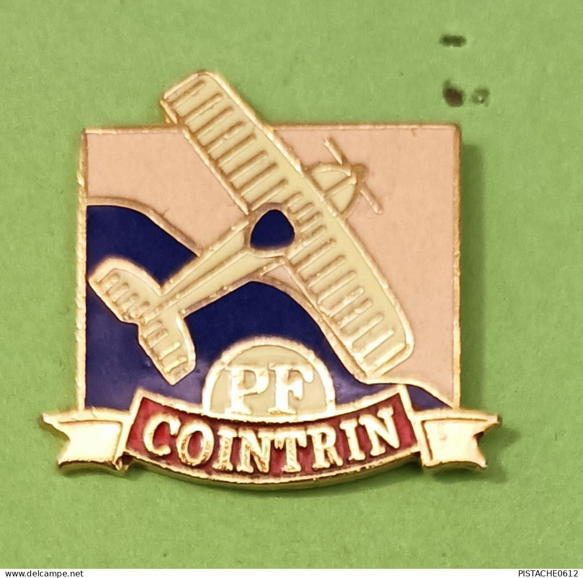 Pin's Avion PF Cointrin Signé I.T.P.C. .Pro Pin's - Airplanes