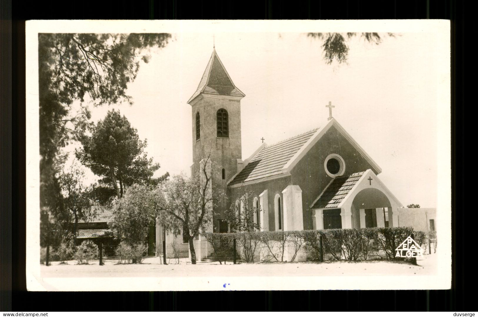 Tunisie Gafsa L ' Eglise ( Format 9cm X 14cm ) - Tunesië