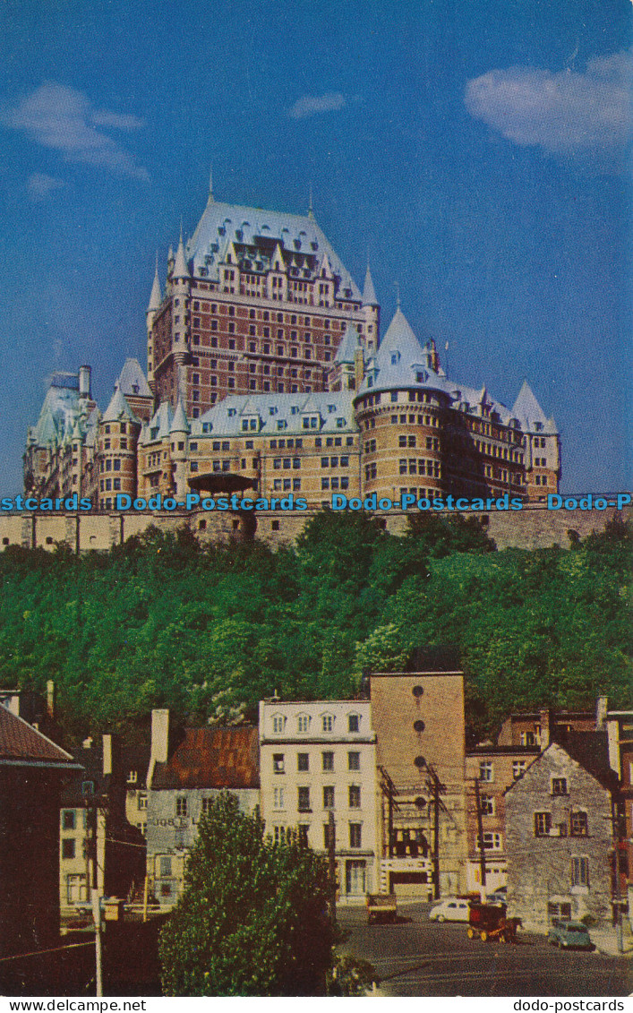 R016676 Chateau Frontenac From Lower Town. Quebec. Canada. Emile Kirouac - Welt