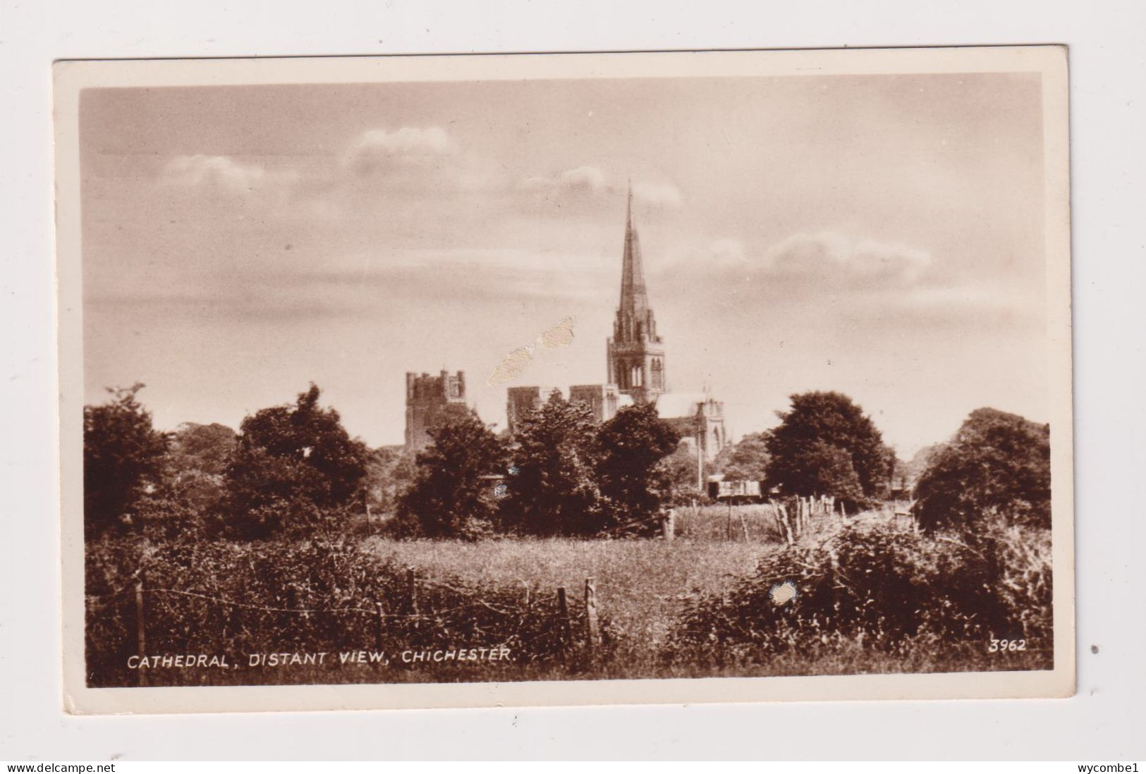 ENGLAND - Chichester Cathedral Used Vintage Postcard - Chichester