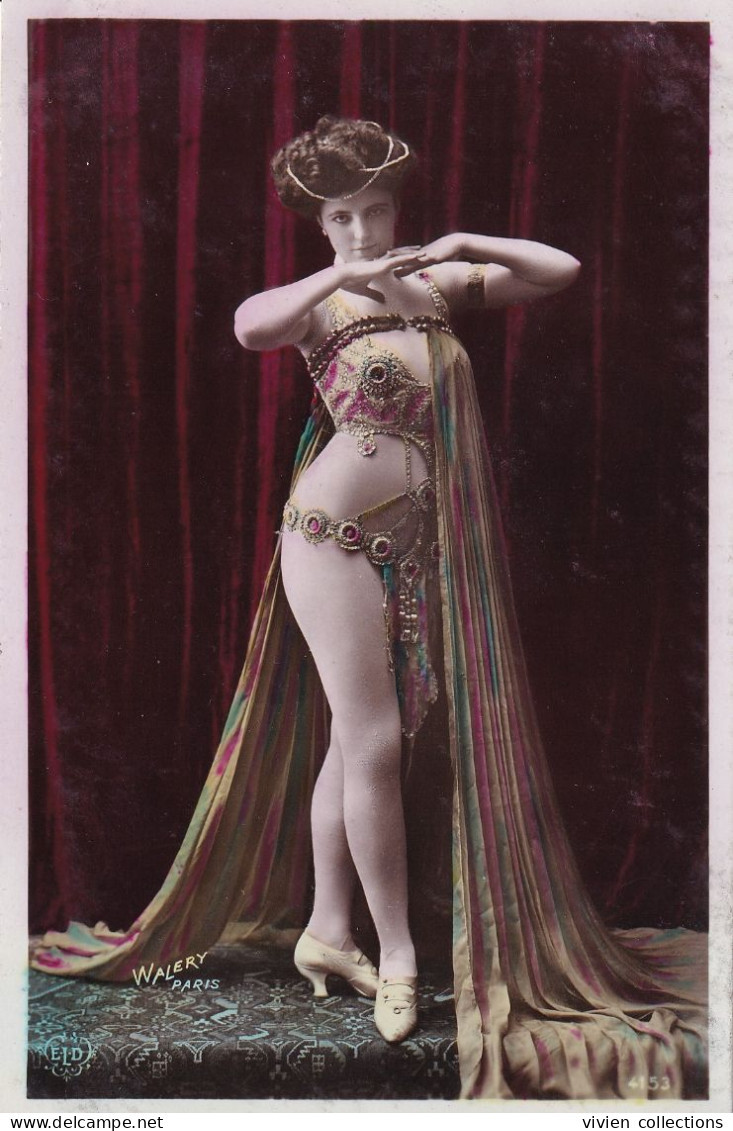 Thème Fantaisie Spectacle Femme Artiste Trouhanova à L'éventail Reutlinger Paris 1900 - Artistes