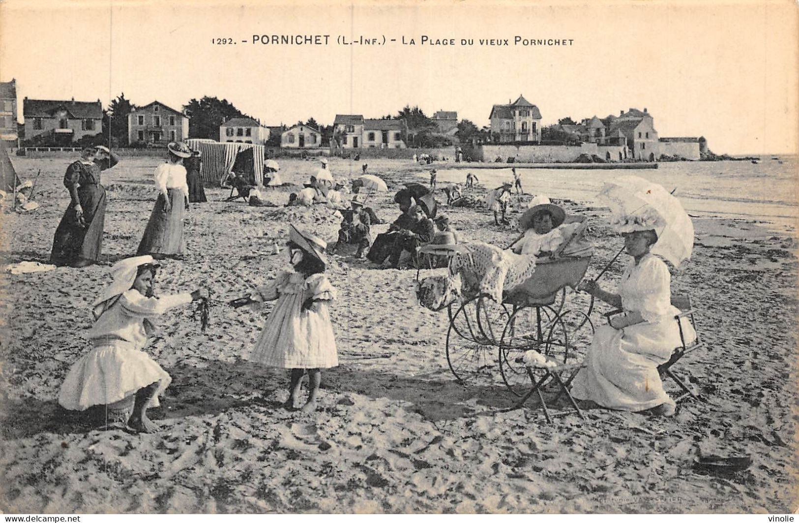 P-24-Mi-Is-1194 : PORNICHET. PLAGE. VOITURE D'ENFANT. BEBE. LANDAU - Pornichet