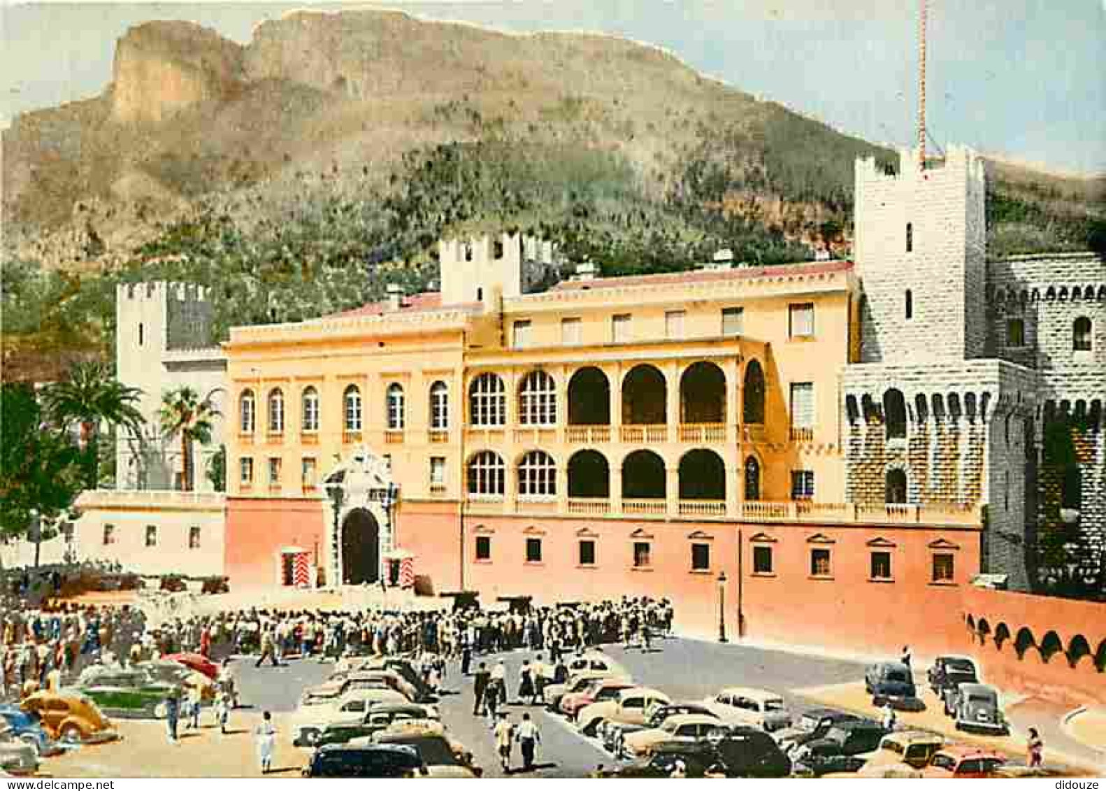 Monaco - Le Palais Princier - Relève De La Garde - Automobiles - Carte Neuve - CPM - Voir Scans Recto-Verso - Prinselijk Paleis