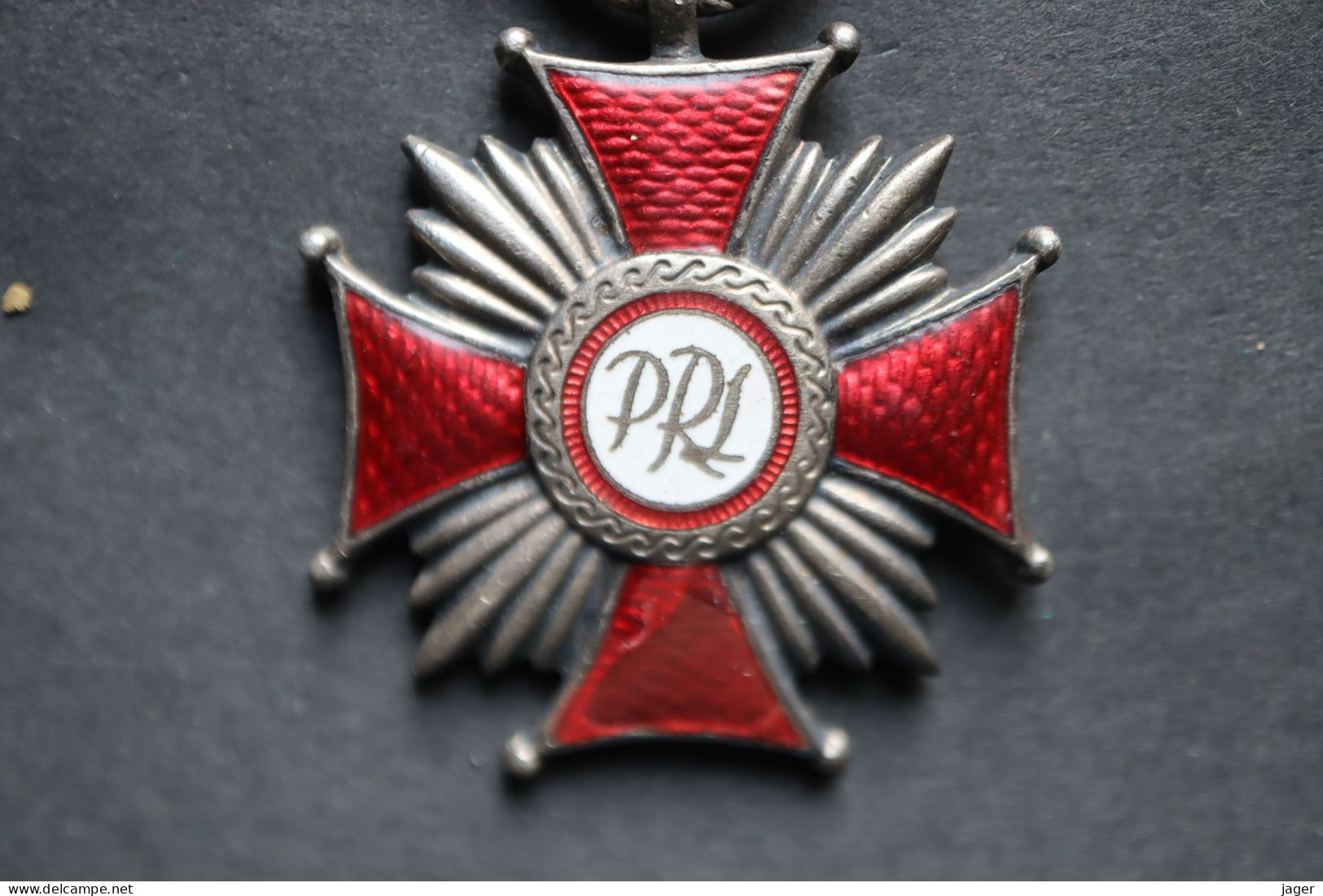 Medaille Pologne Poland Croix Du Mérite émaillée - Otros & Sin Clasificación
