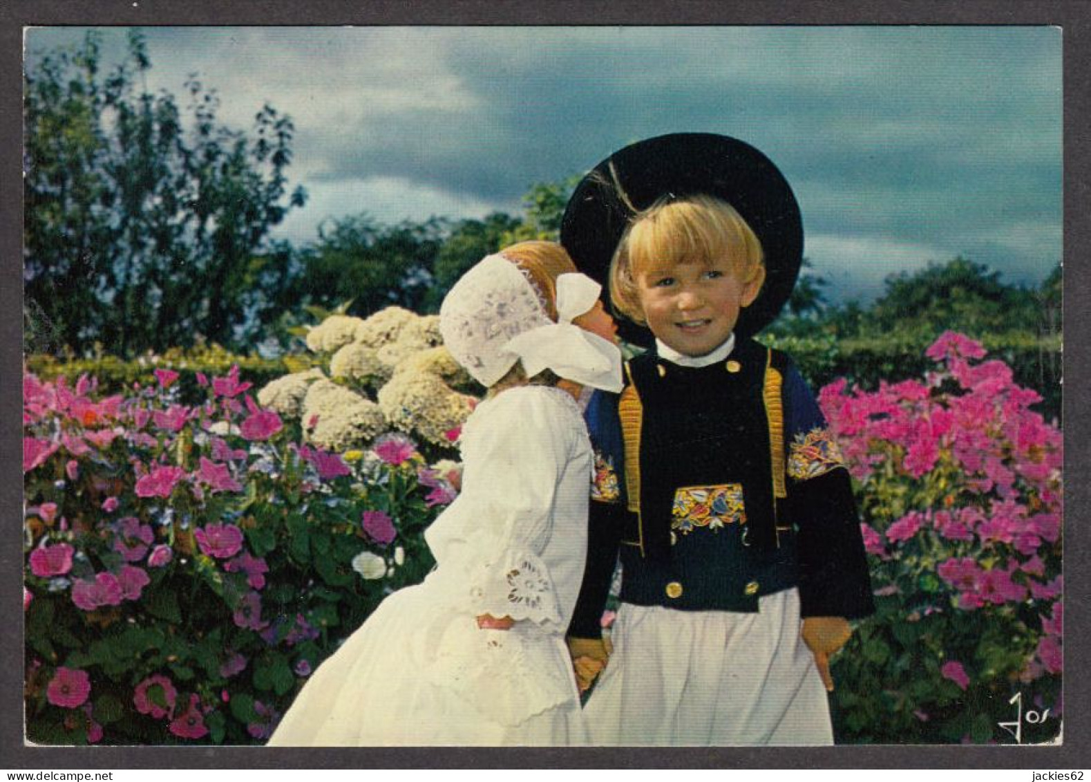 094476/ BRETAGNE, Couple D'enfants En Costume De Cornouaille - Bretagne