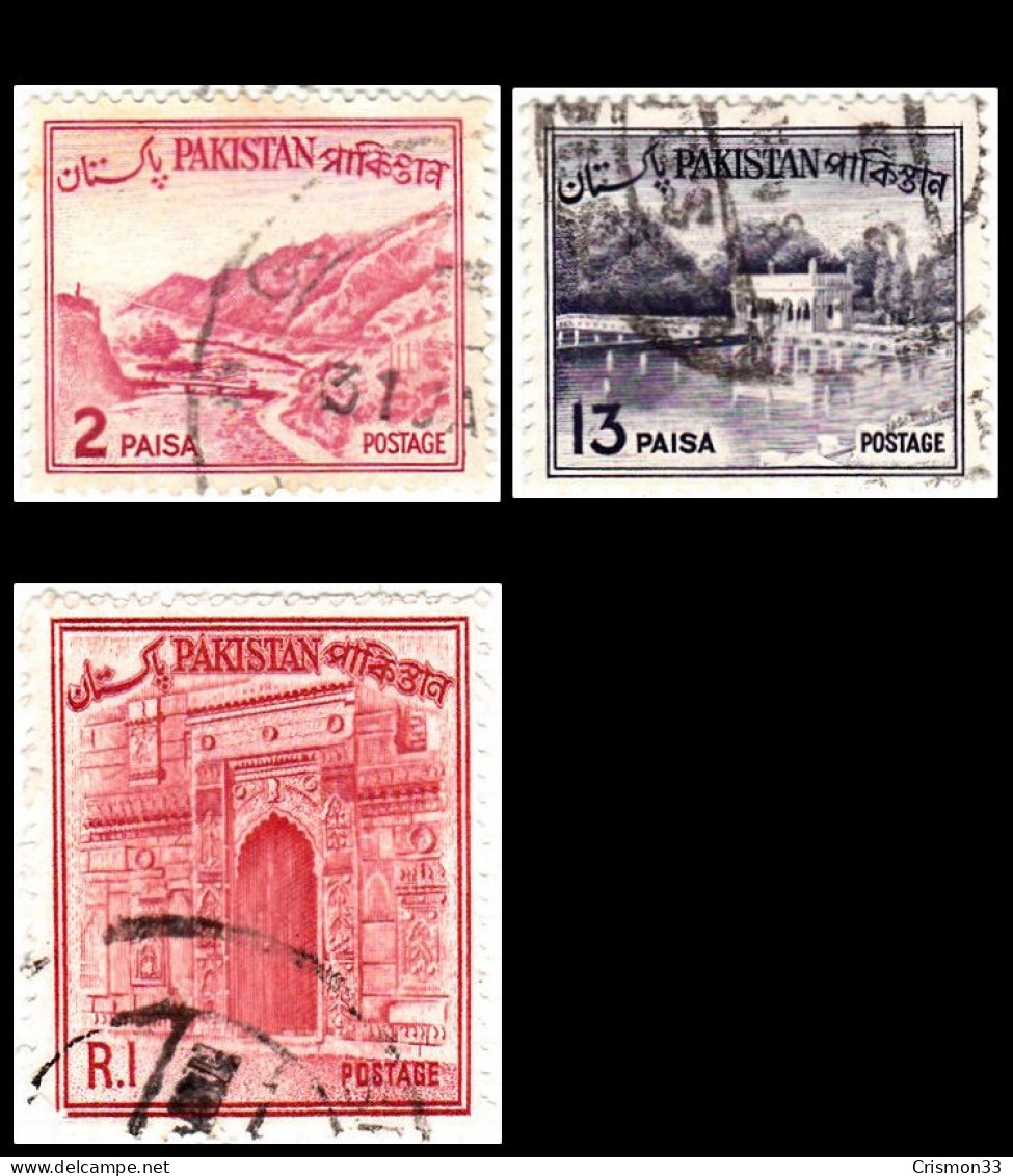 1961 - 1962 - PAKISTAN - YVERT 131A,136,140A - Pakistan