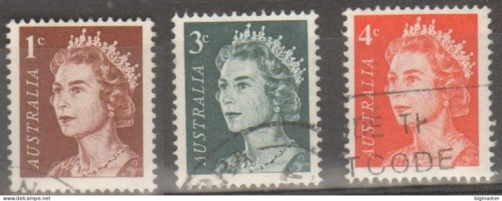 Australia U 1966 Queen Elisabeth II 3  Val Fu - Usati