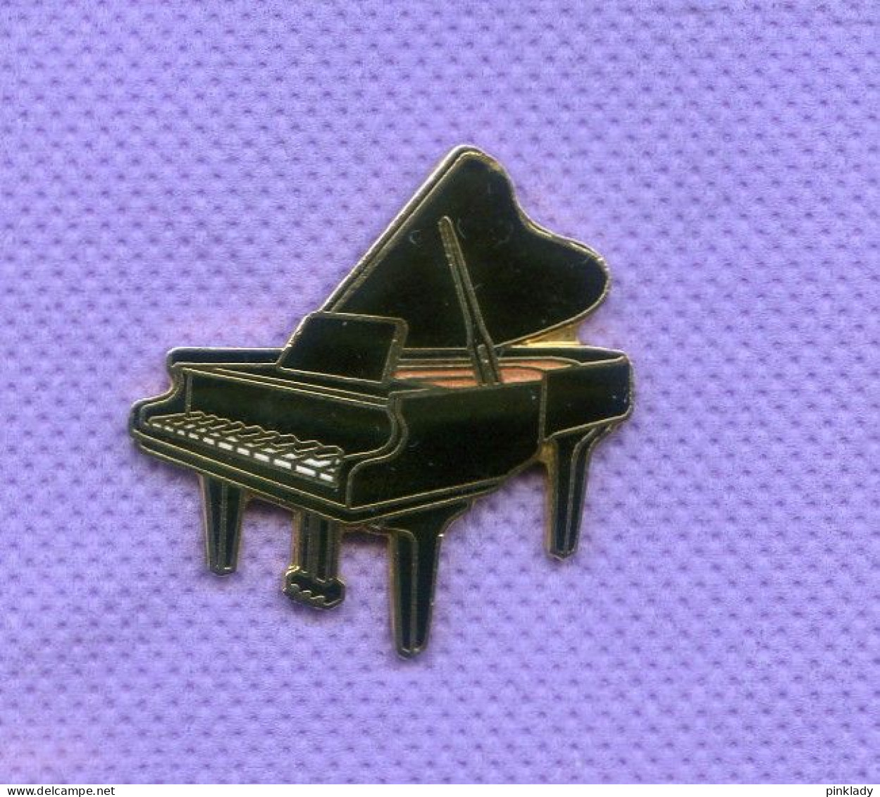 Superbe Pins Musique Piano Egf J240 - Musique