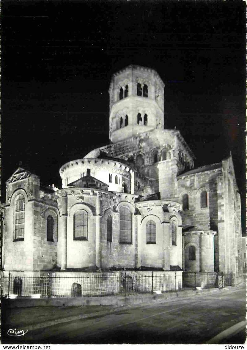 63 - Issoire - Eglise St Austremoine - Vue De Nuit - Mention Photographie Véritable - Carte Dentelée - CPSM Grand Format - Issoire