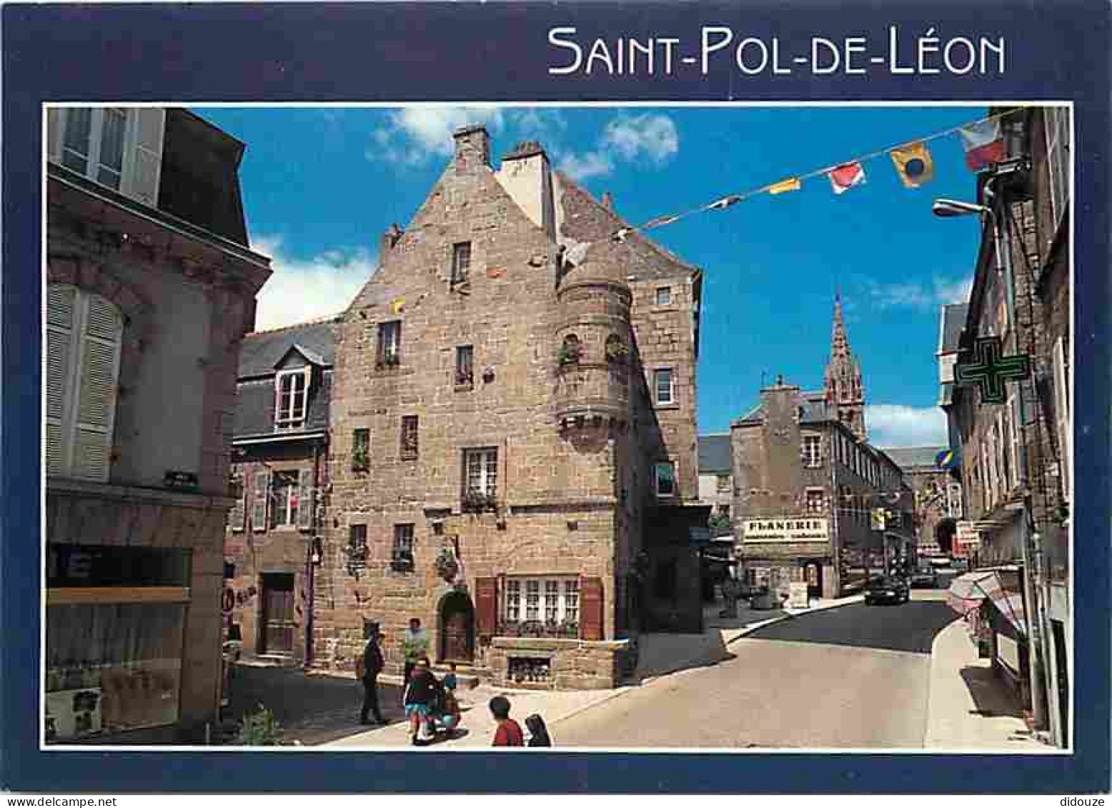 29 - Saint Pol De Léon - La Rue Du Général Leclerc Et Ses Vieilles Maisons - Flamme Postale - Voir Scans Recto Verso  - Saint-Pol-de-Léon