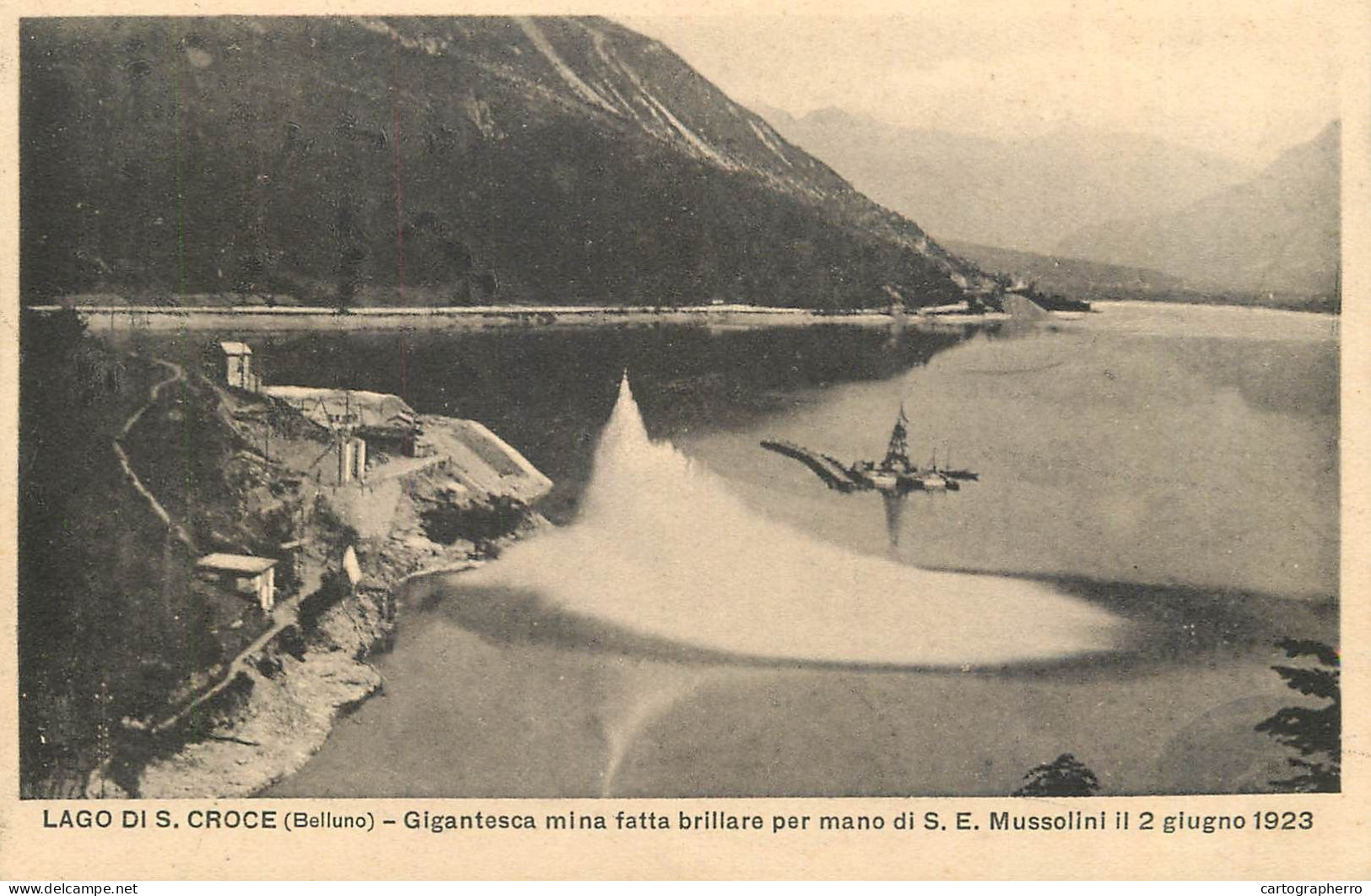 Italy Postcard Belluno Lago Di S. Croce - Belluno