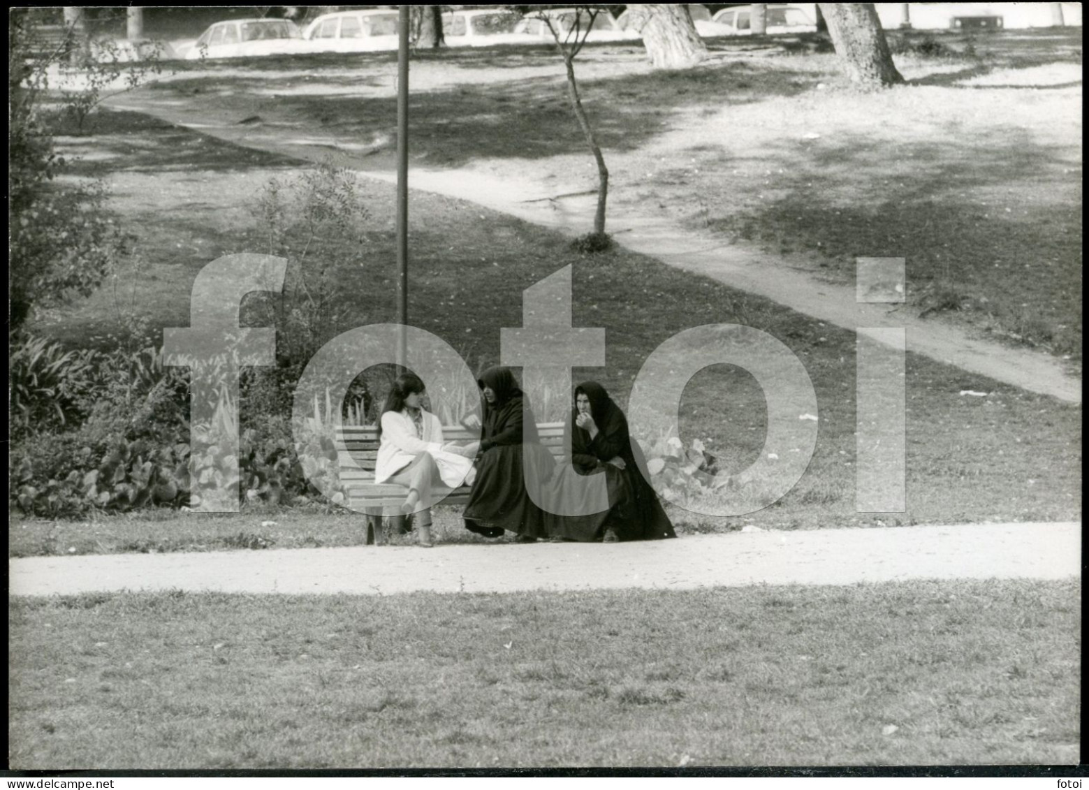 1983 ORIGINAL AMATEUR PHOTO FOTO CIGANA CIGANAS GYPSY GYPSIES GITAN GITANS PORTUGAL AT231 - Anonyme Personen