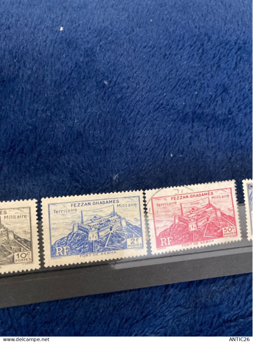 Colonie Francaise  6 Timbres FEZZAN GHADAMES TERRITOIRE MILITAIRE  Charniere - Unused Stamps