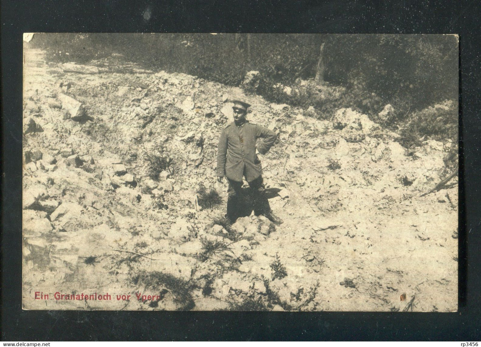 "MILITARIA" 1915, AK "Ein Granatenloch Vor Ygern" (R1267) - Uniformi
