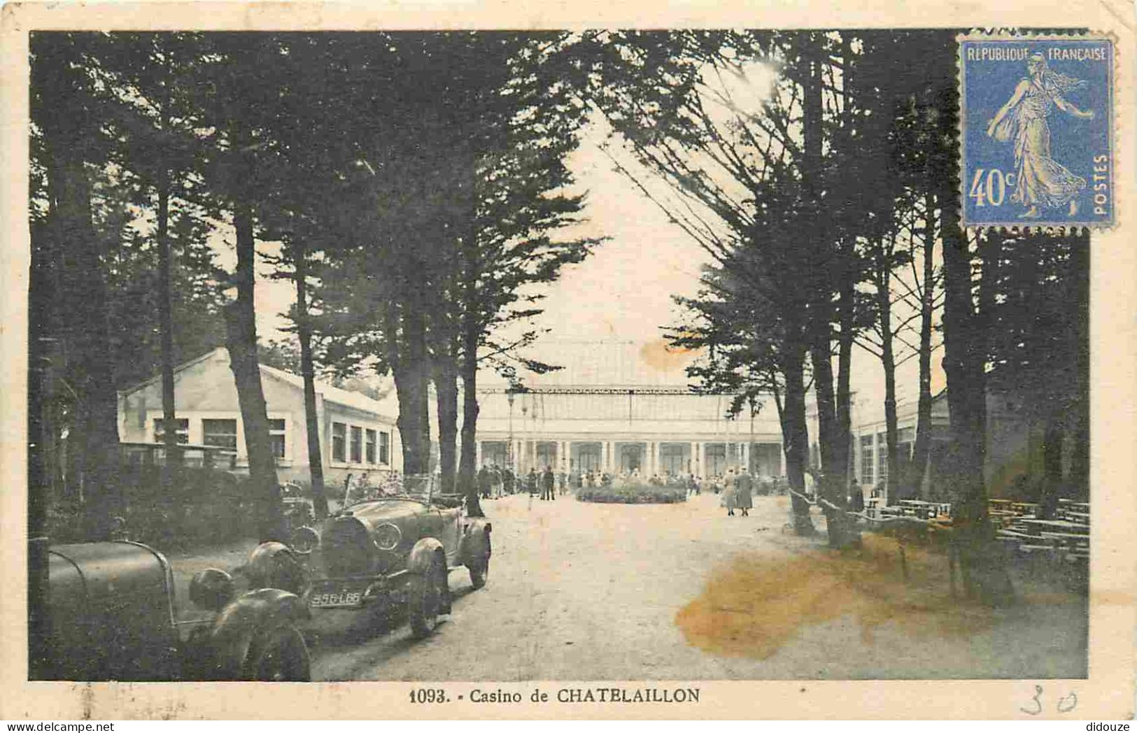 17 - Chatelaillon - Le Casino - Animée - Automobiles - Correspondance - CPA - Voir Scans Recto-Verso - Châtelaillon-Plage