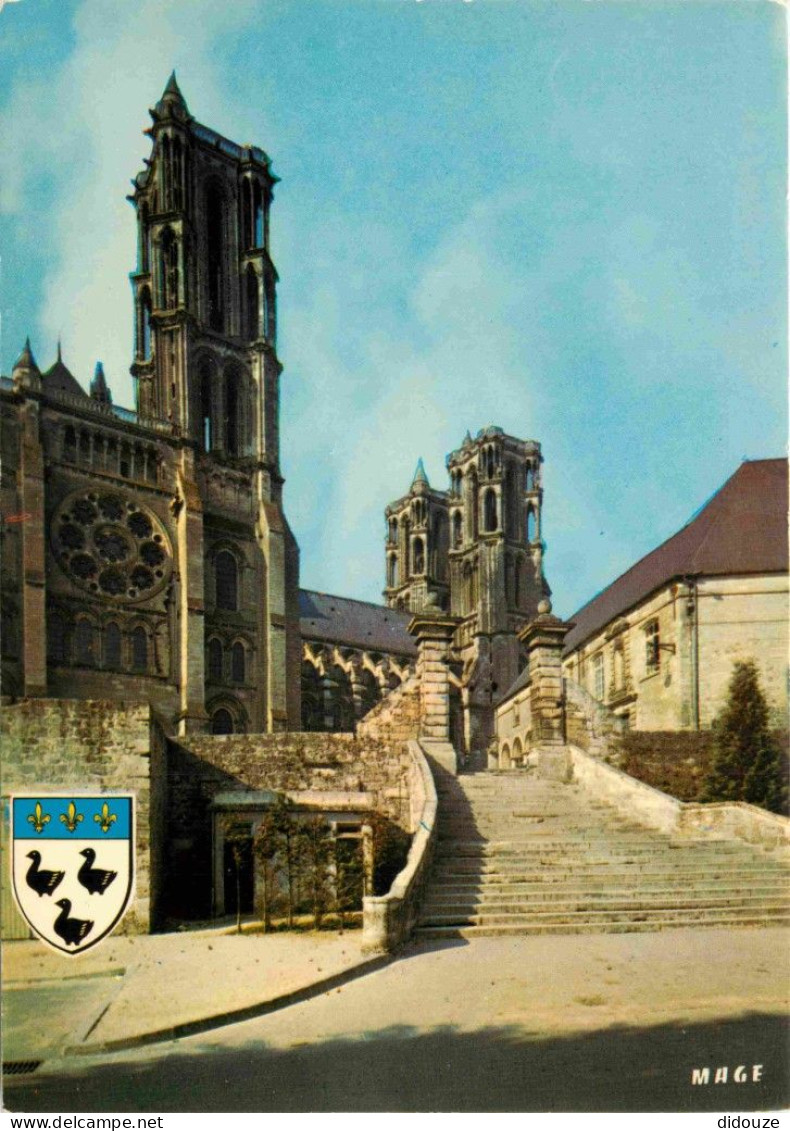 02 - Laon - La Cathédrale Notre Dame Vue Des Remparts - Côté Nord - Escaliers Des Remparts - Maison Des Arts Et Loisirs  - Laon