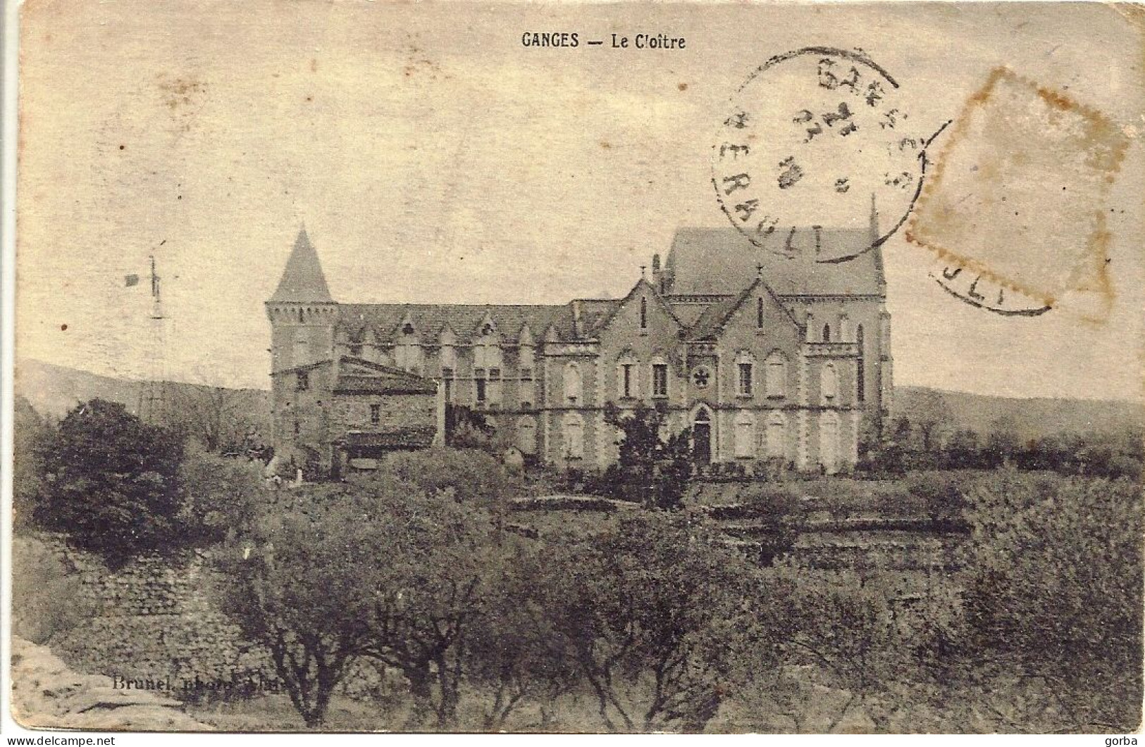 *CPA  - 34 - GANGES - Le Cloître - Ganges