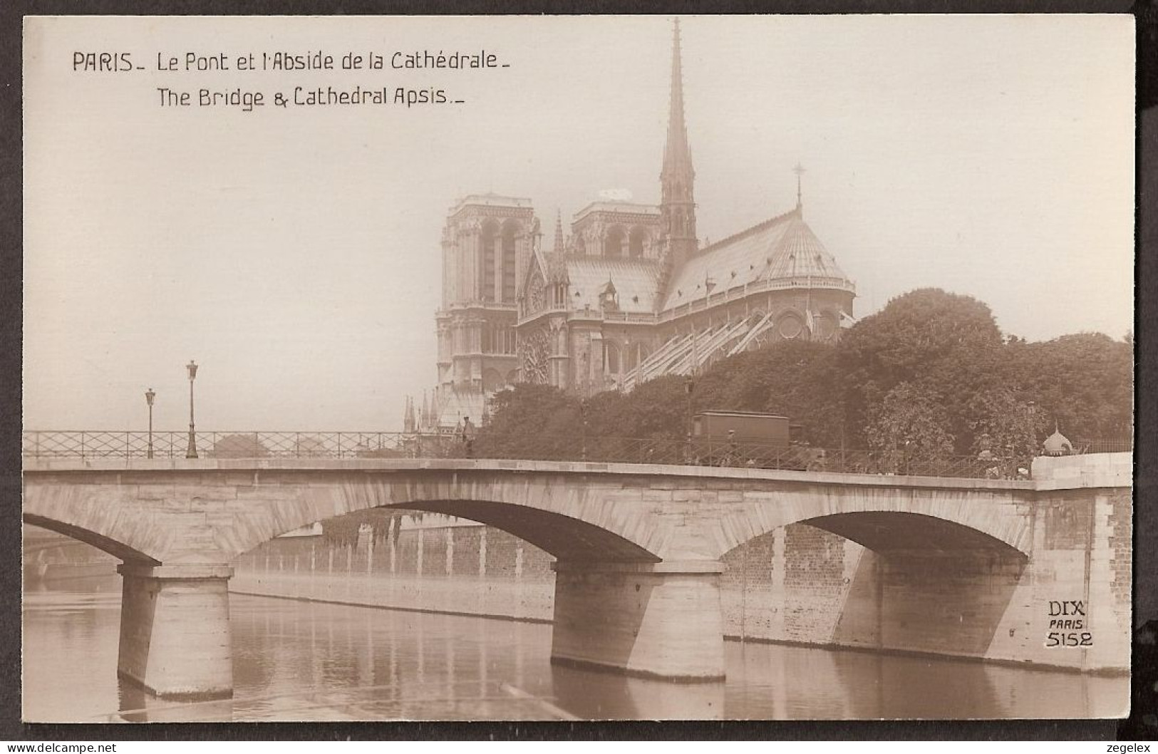 Paris - Le Pont Et L'Abside De La Cathédrale - Ponti