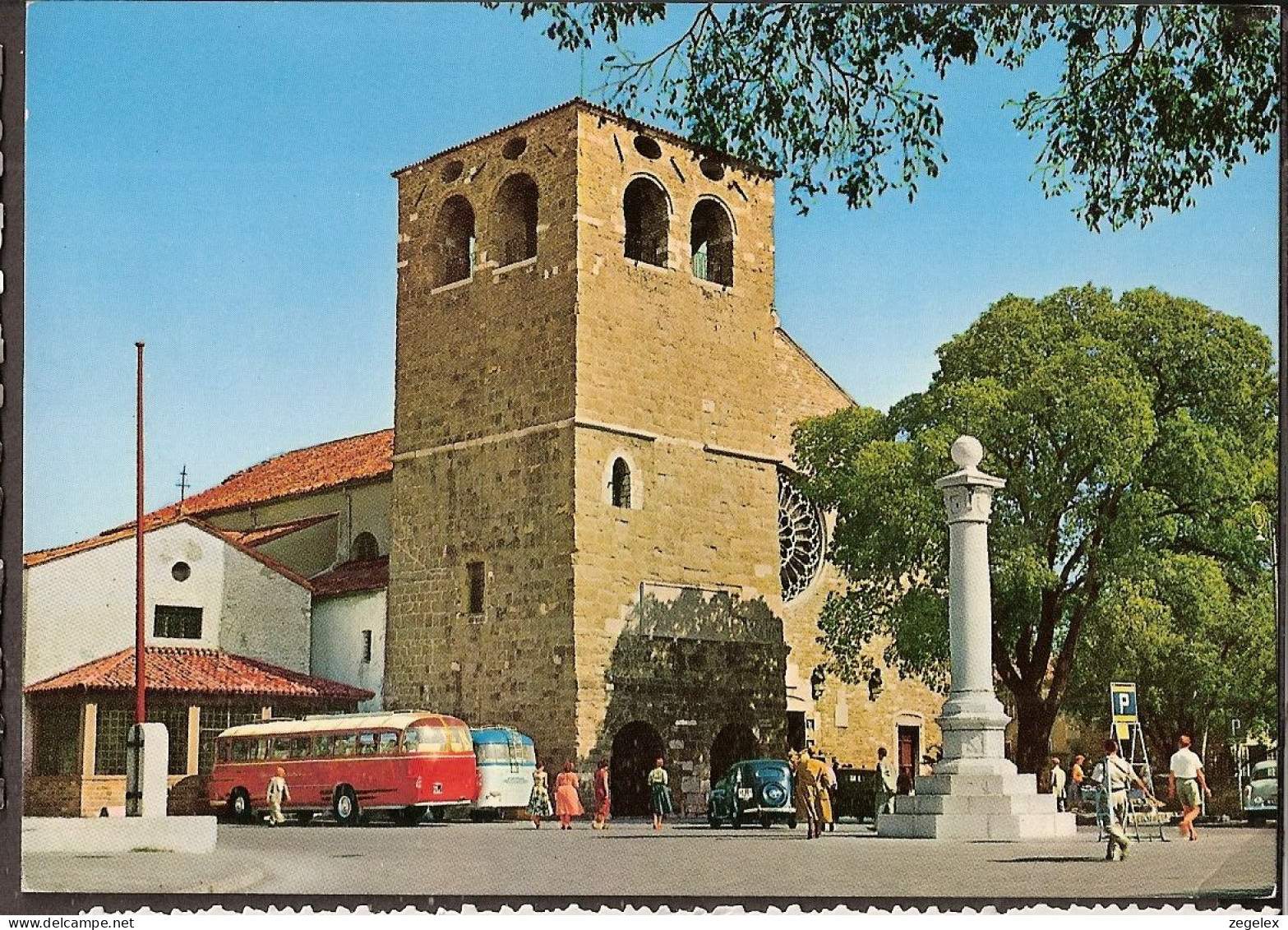 Trieste - Cathedrale De St Giusto - Vintage Coaches - Trieste (Triest)