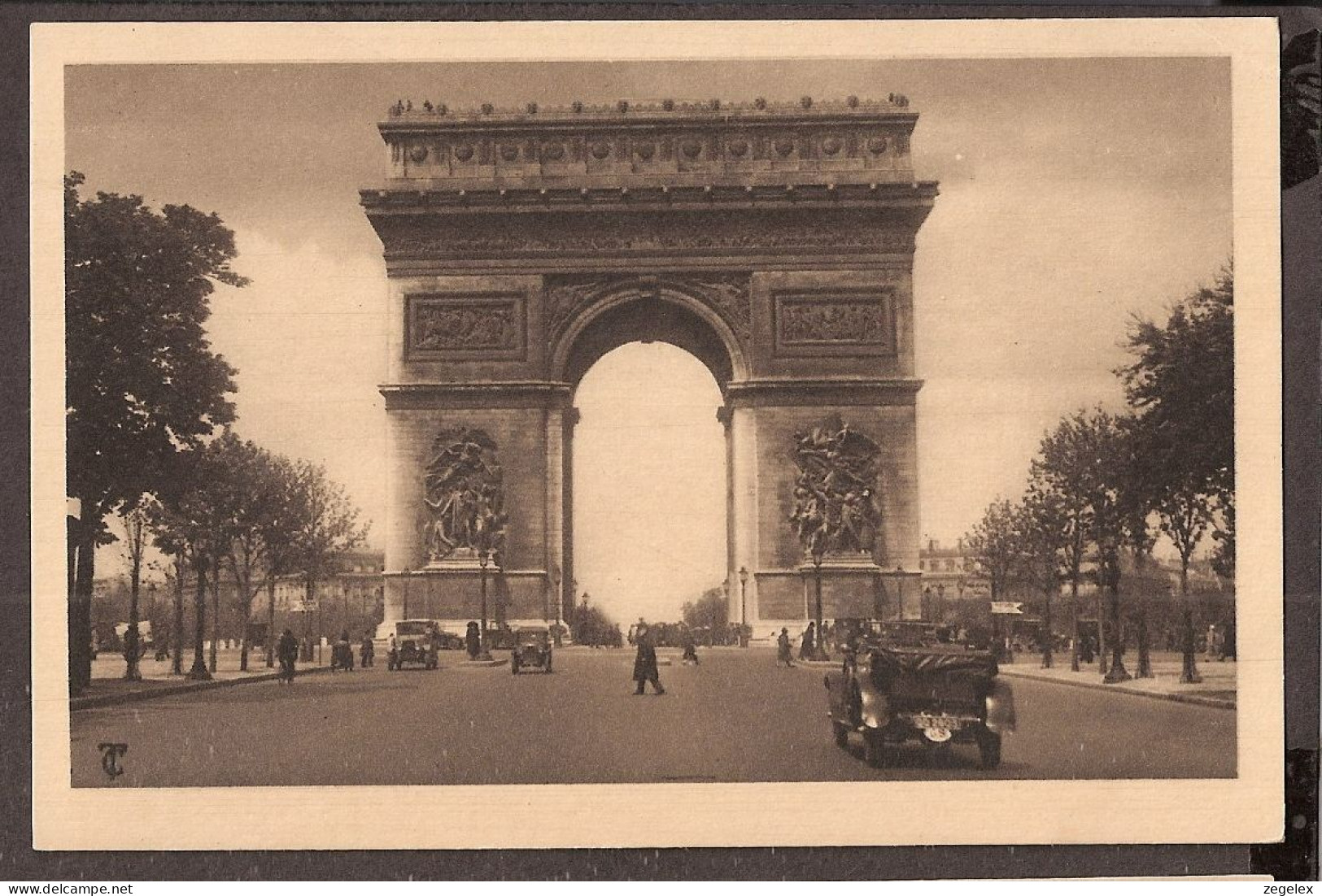 Paris - Arc De Triomphe - Triumphbogen