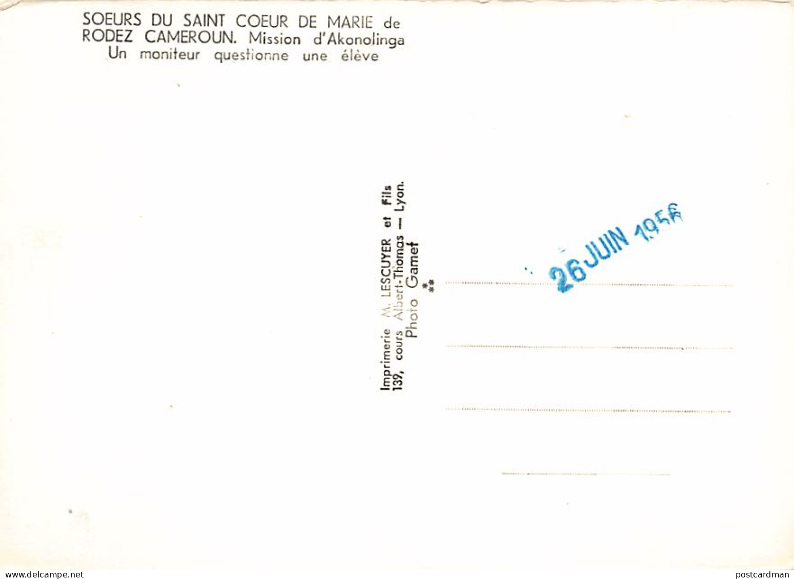 Cameroun - Mission D'AKONOLINGA - Un Instituteur Indigène Questionne Une Petite élève - TAILLE DE LA CARTE POSTALE 15 Cm - Cameroun