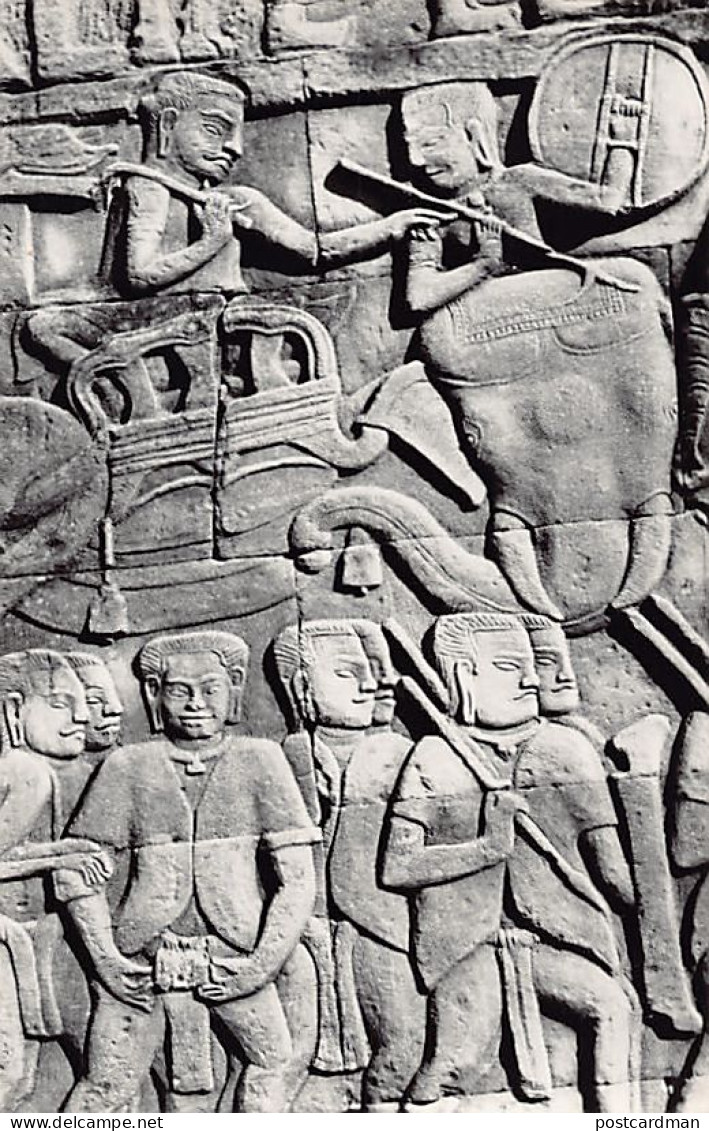 Cambodge - ANGKOR - Bayon - Bas-relief - Ed. Cinéa 94 - Cambodia