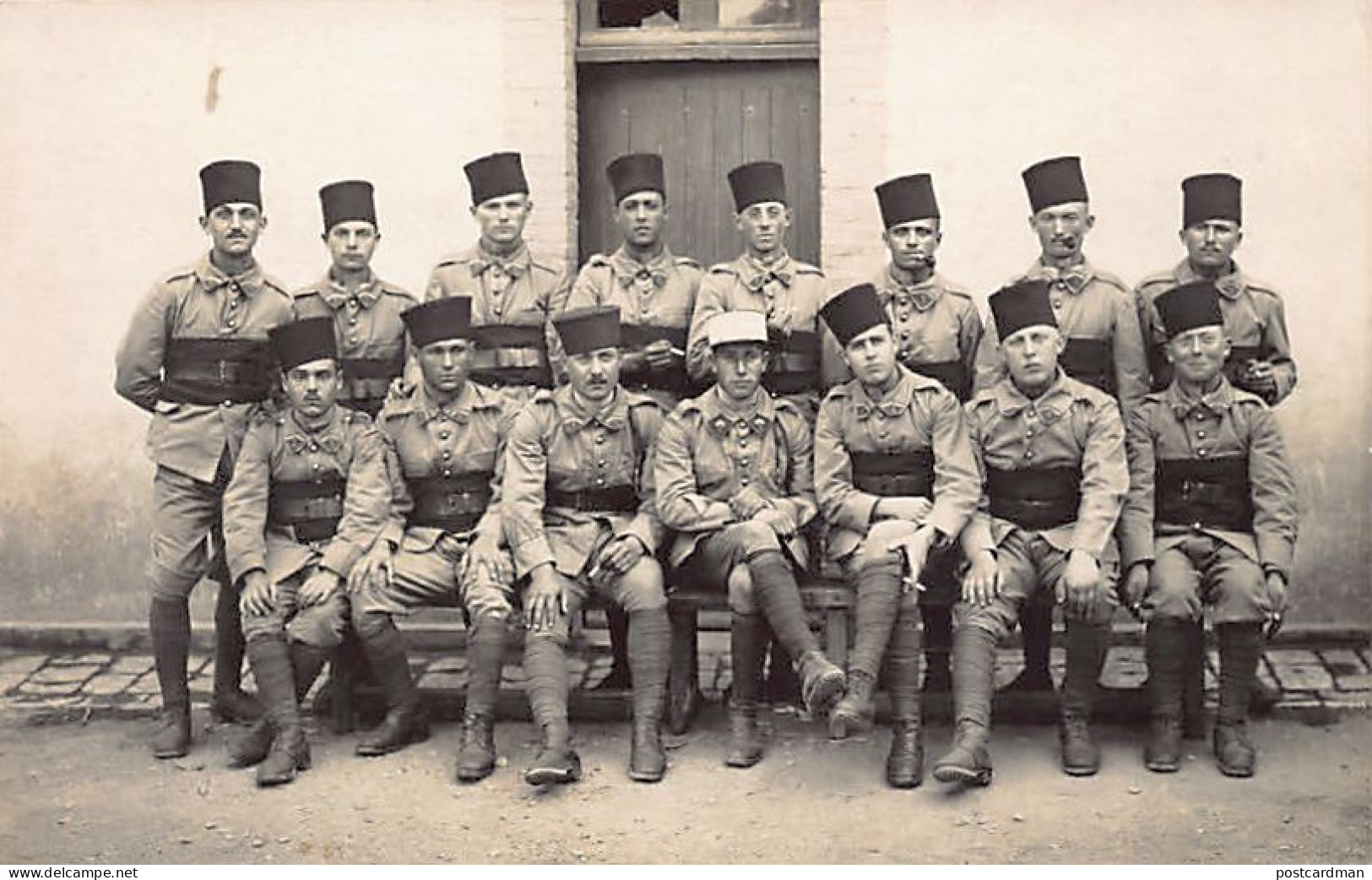 Algérie - BLIDA - Caserne Bizot, 10e Groupe, 4e Section Du 1er R.T.A. - Tirailleurs Algériens - CARTE PHOTO - Ed. Inconn - Blida