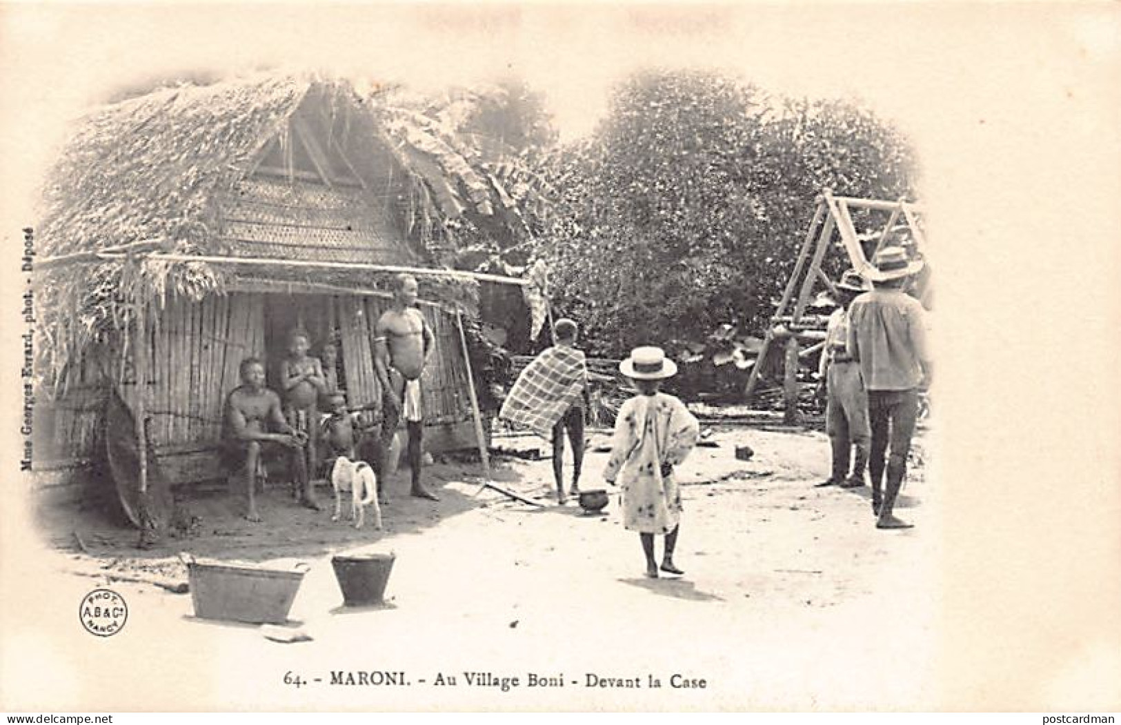 Guyane - MARONI - Au Village Boni - Devant La Case - Ed. Georges Evrard 64 - Autres & Non Classés